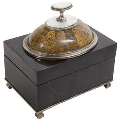 Caja teselada de mármol y concha de tortuga Maitland Smith