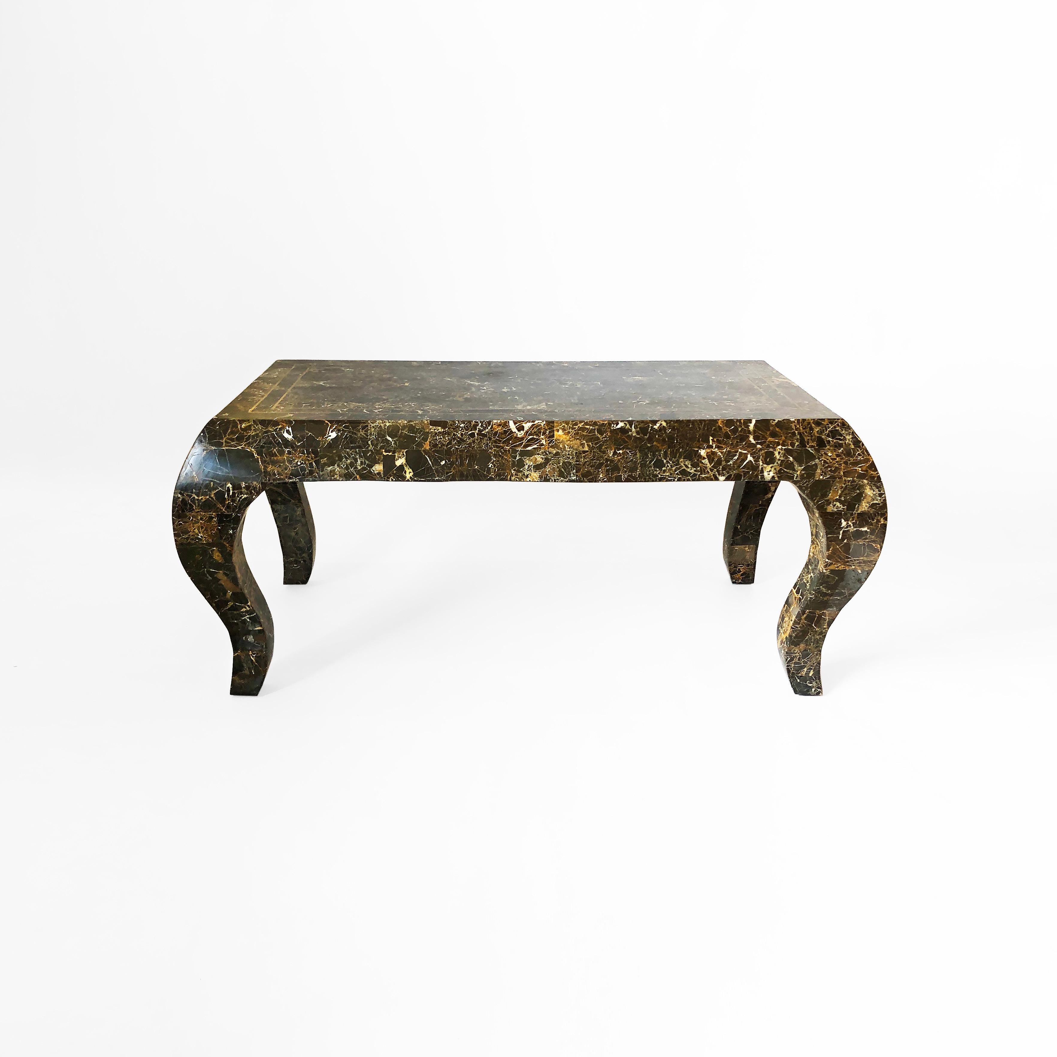 Maitland Smith Tessellated Marble Coffee Table 1980s Vintage Hollywood Regency In Good Condition For Sale In London, GB