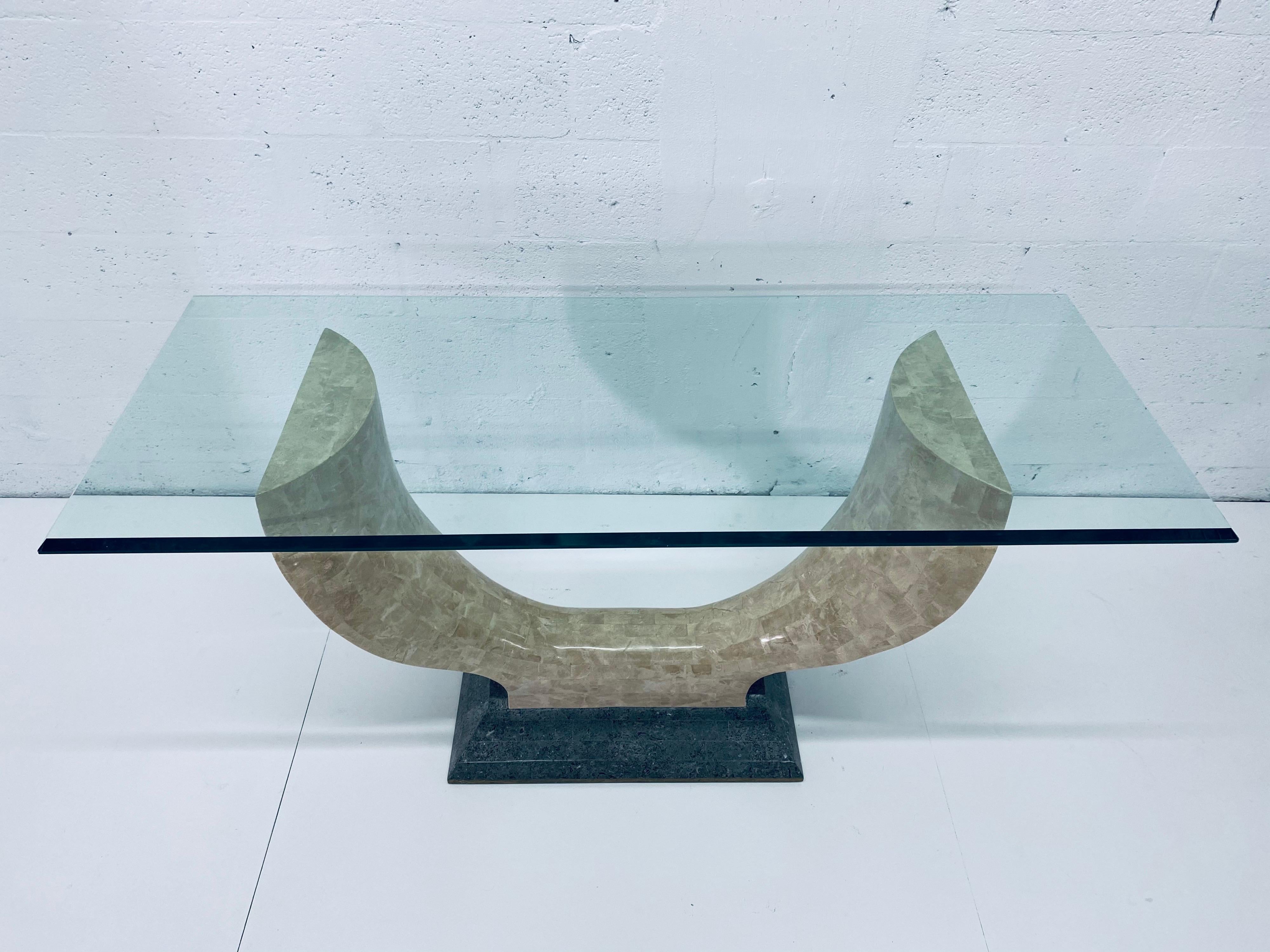Console Maitland Smith en pierre tessellée avec plateau en verre biseauté Bon état - En vente à Miami, FL
