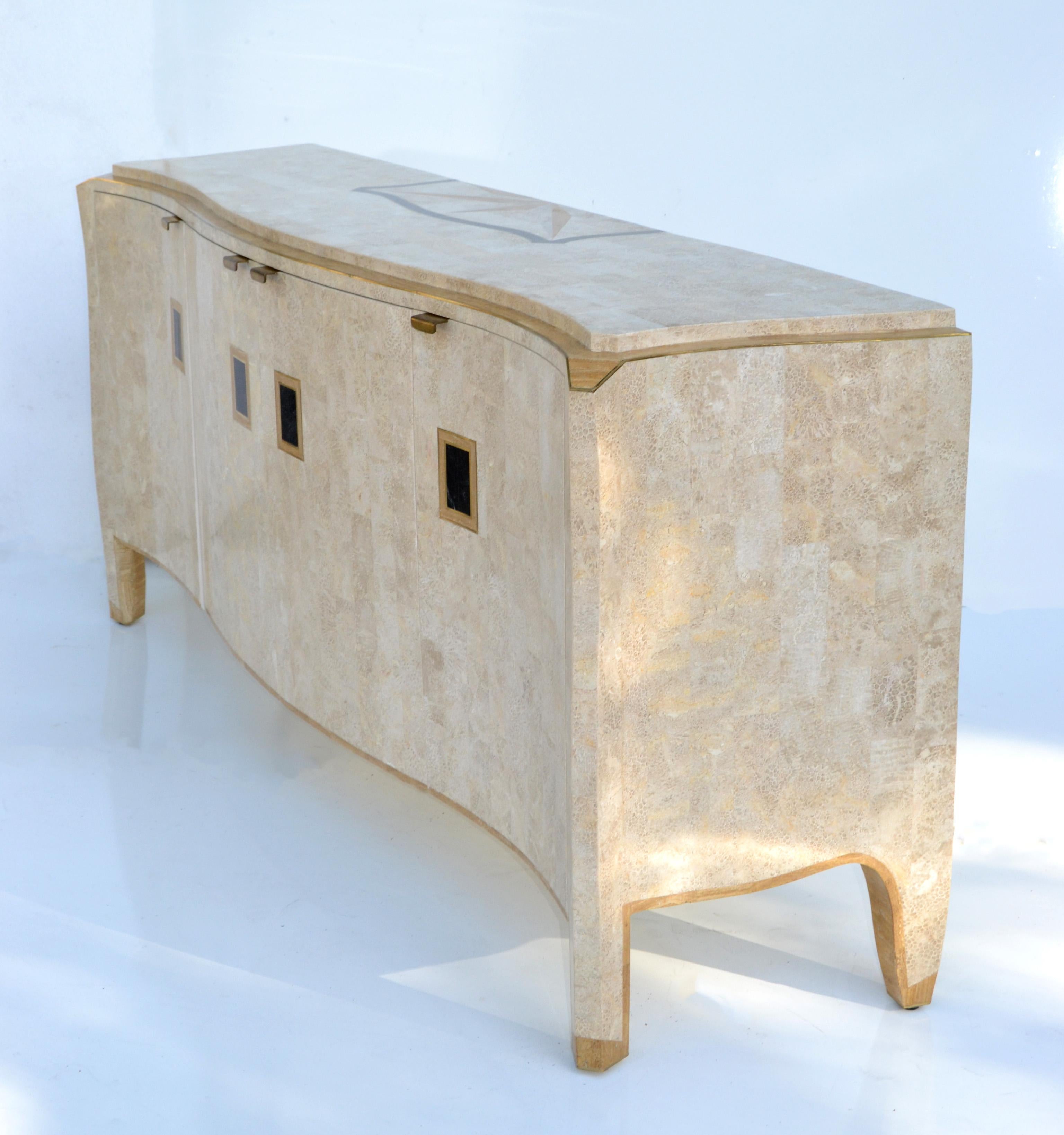 Maitland Smith Teselado Piedra sobre Madera 4 Puertas Credenza Aparador Armario 80 en venta 8