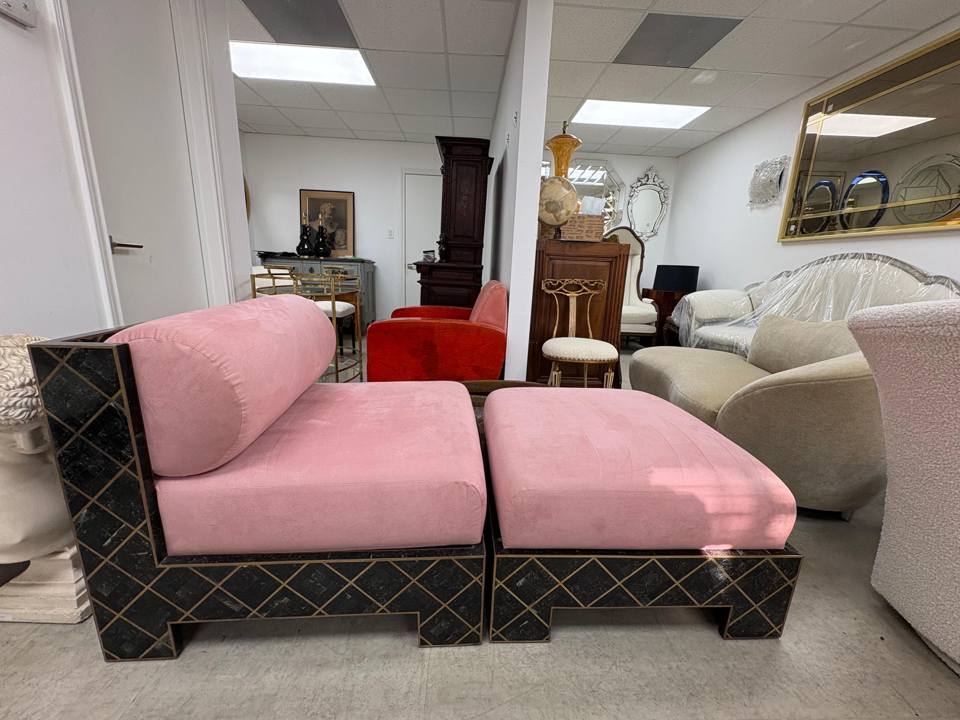 Maitland Smith Tesselleted Stone And Brass Chaise Longue For Sale 5