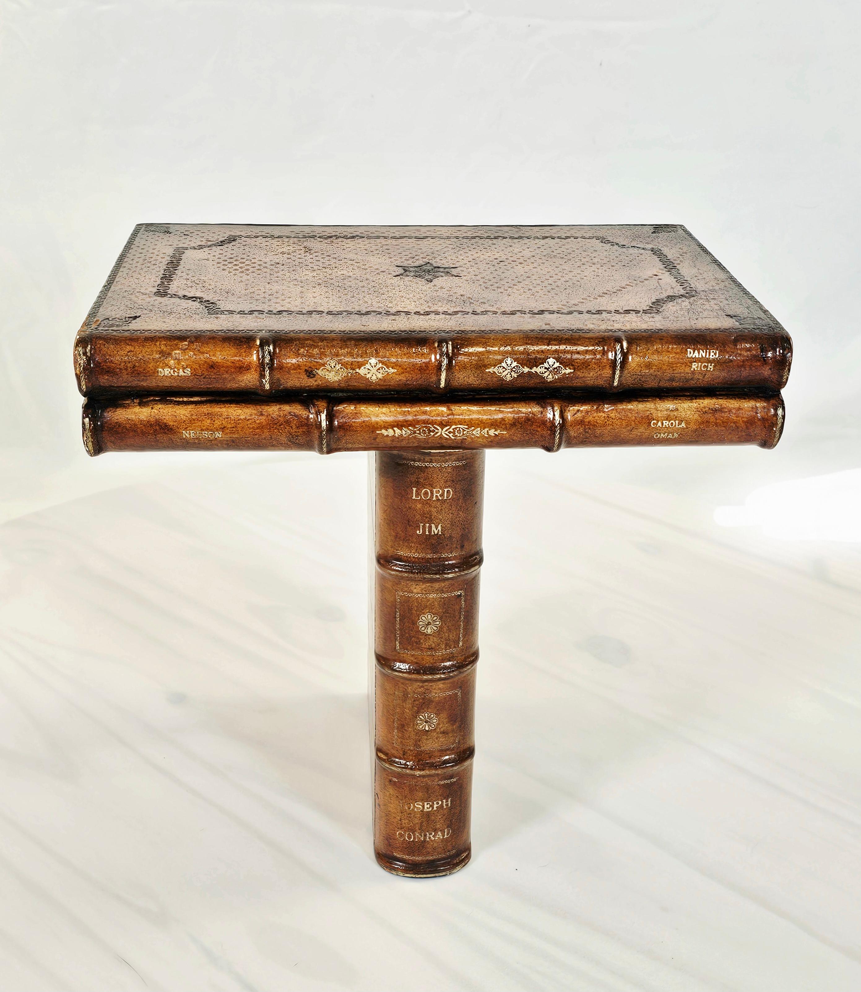 Steampunk Maitland Smith, staffa per libri in pelle Trompe L'Oeil in vendita