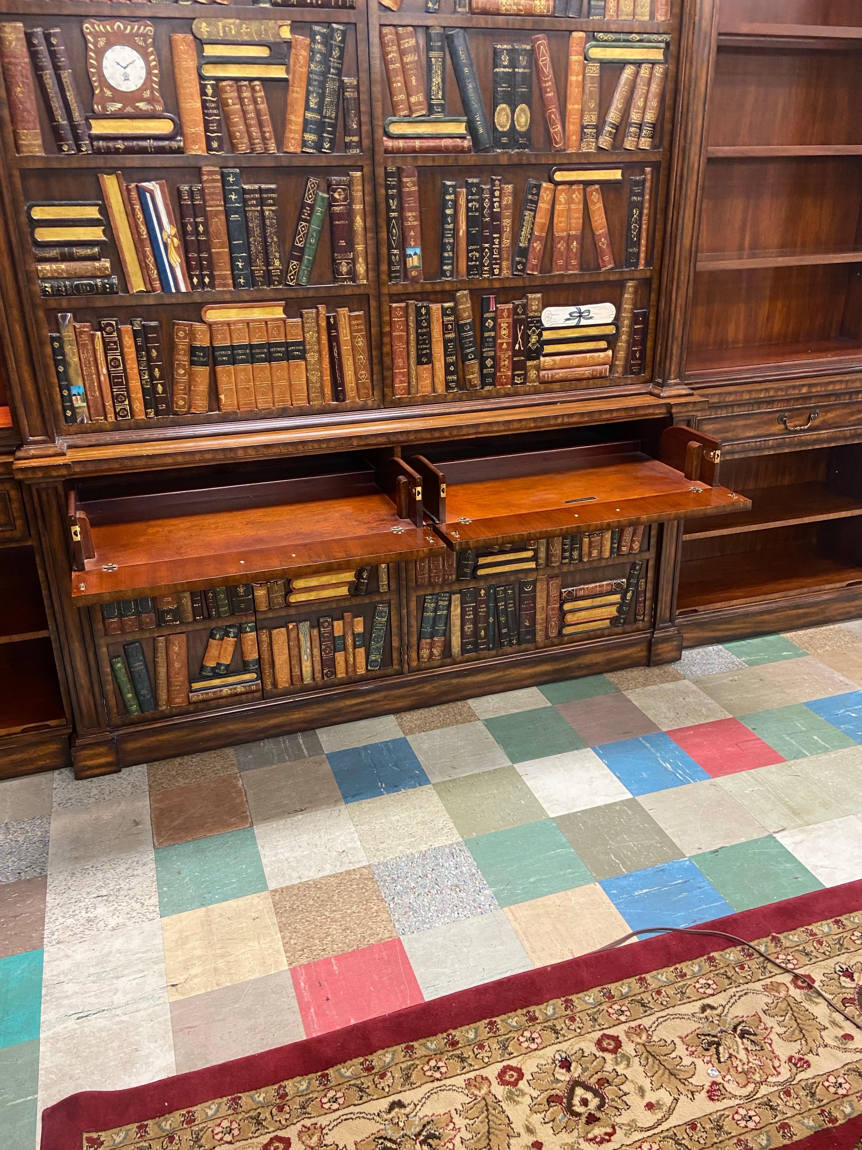 Filippino Maitland Smith Trompe L'Oeil   libreria monumentale  scrivania in vendita