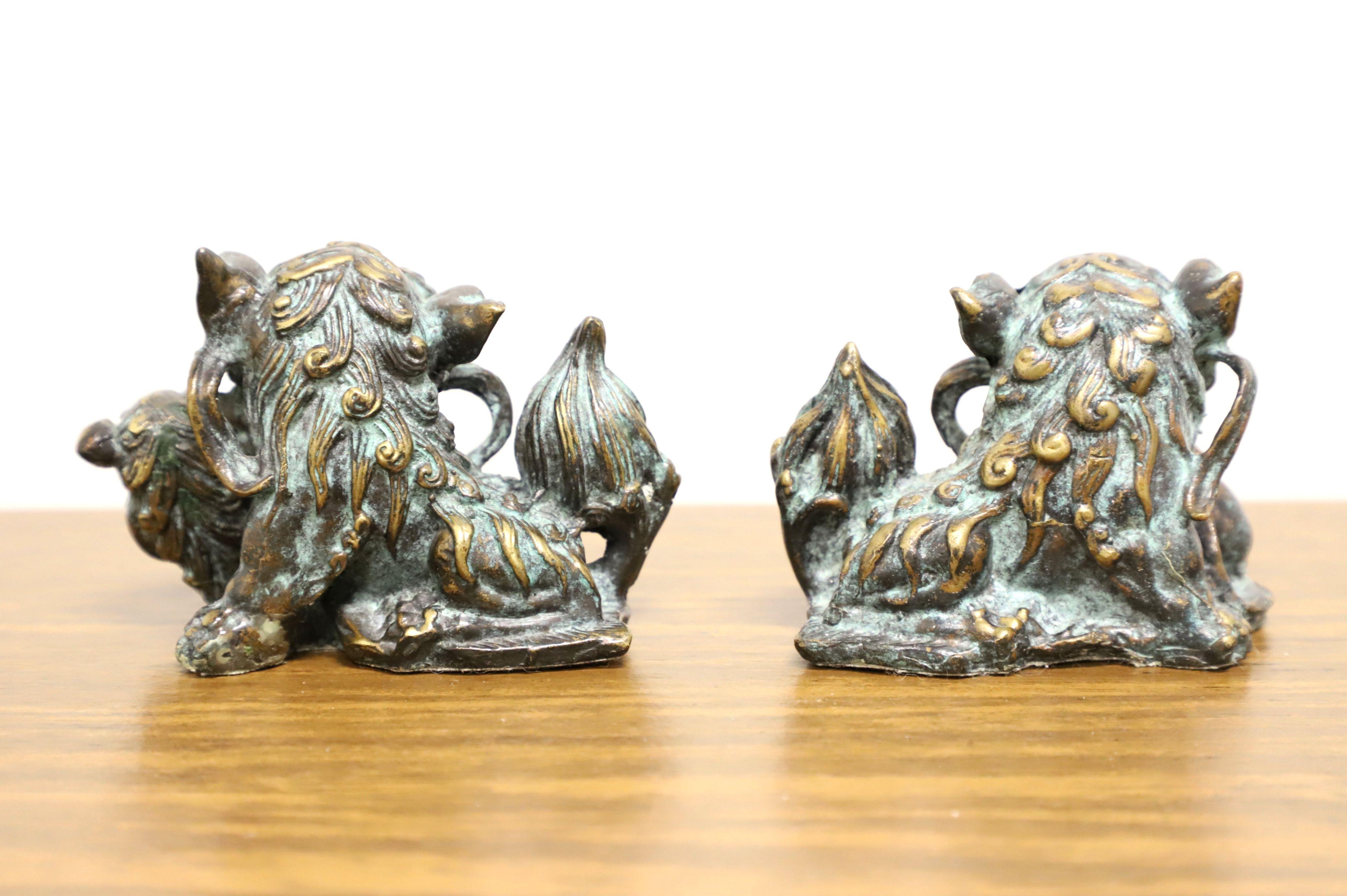 MAITLAND SMITH Verdigris Brass Foo Dogs / Guardian Lions - Pair In Good Condition For Sale In Charlotte, NC