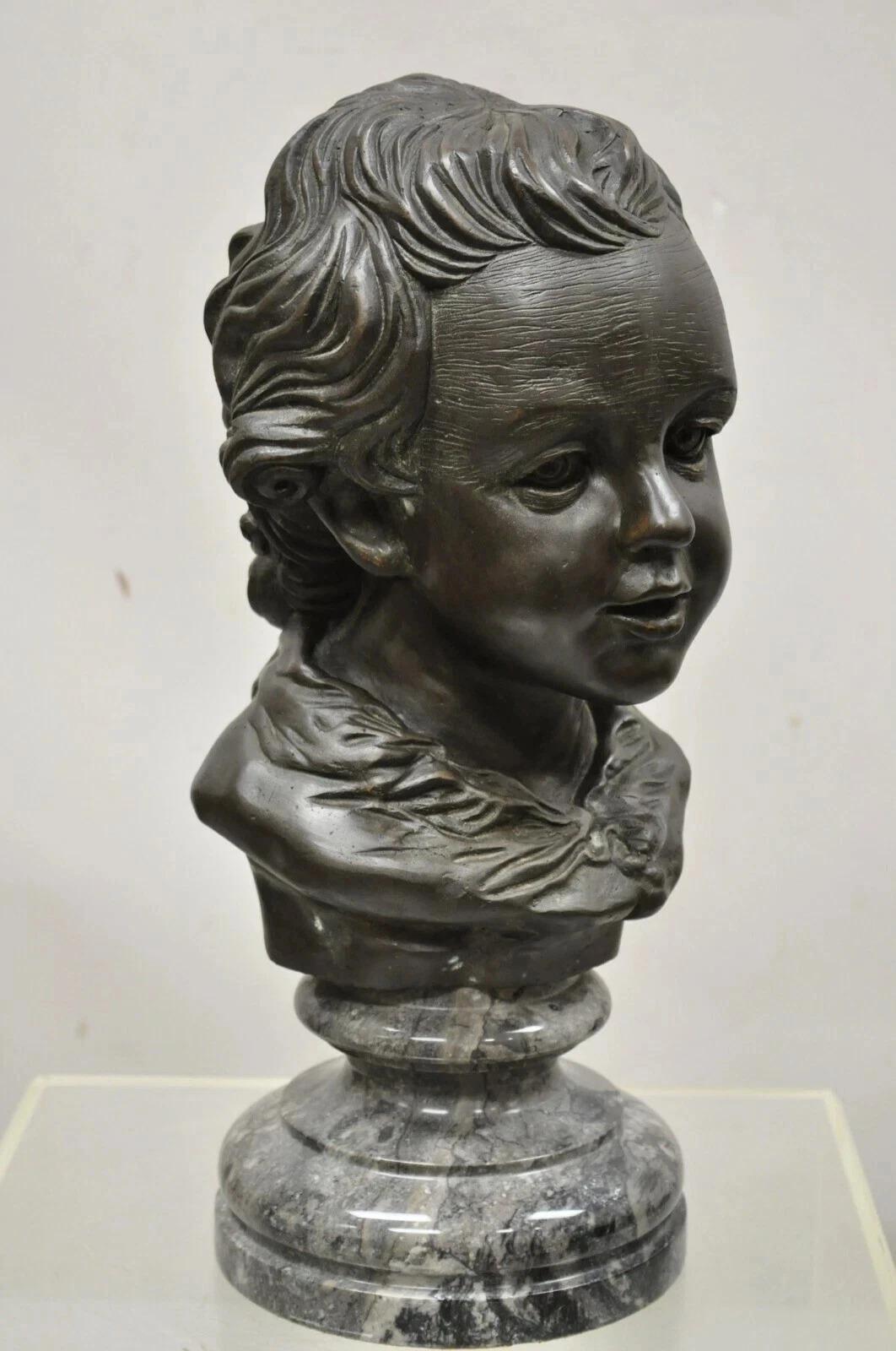 Scultura di bronzo con testa di ragazzo su base di marmo di Maitland Smith, stile vittoriano, 19