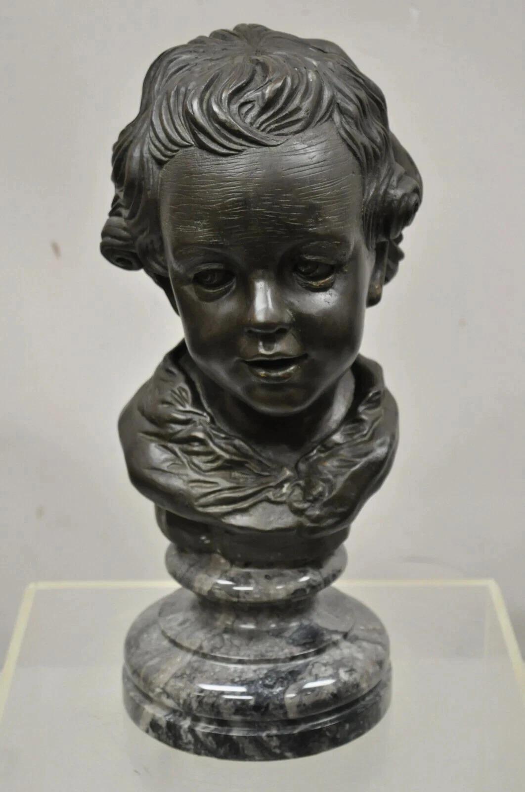 Vittoriano Scultura di bronzo con testa di ragazzo su base di marmo di Maitland Smith, stile vittoriano, 19