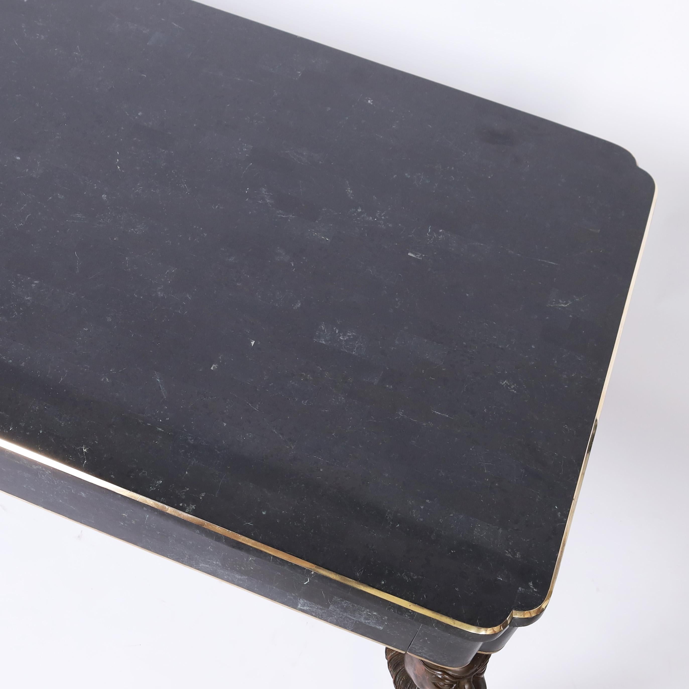 Maitland-Smith Vintage-Schreibtisch im ägyptischen Stil (20. Jahrhundert) im Angebot