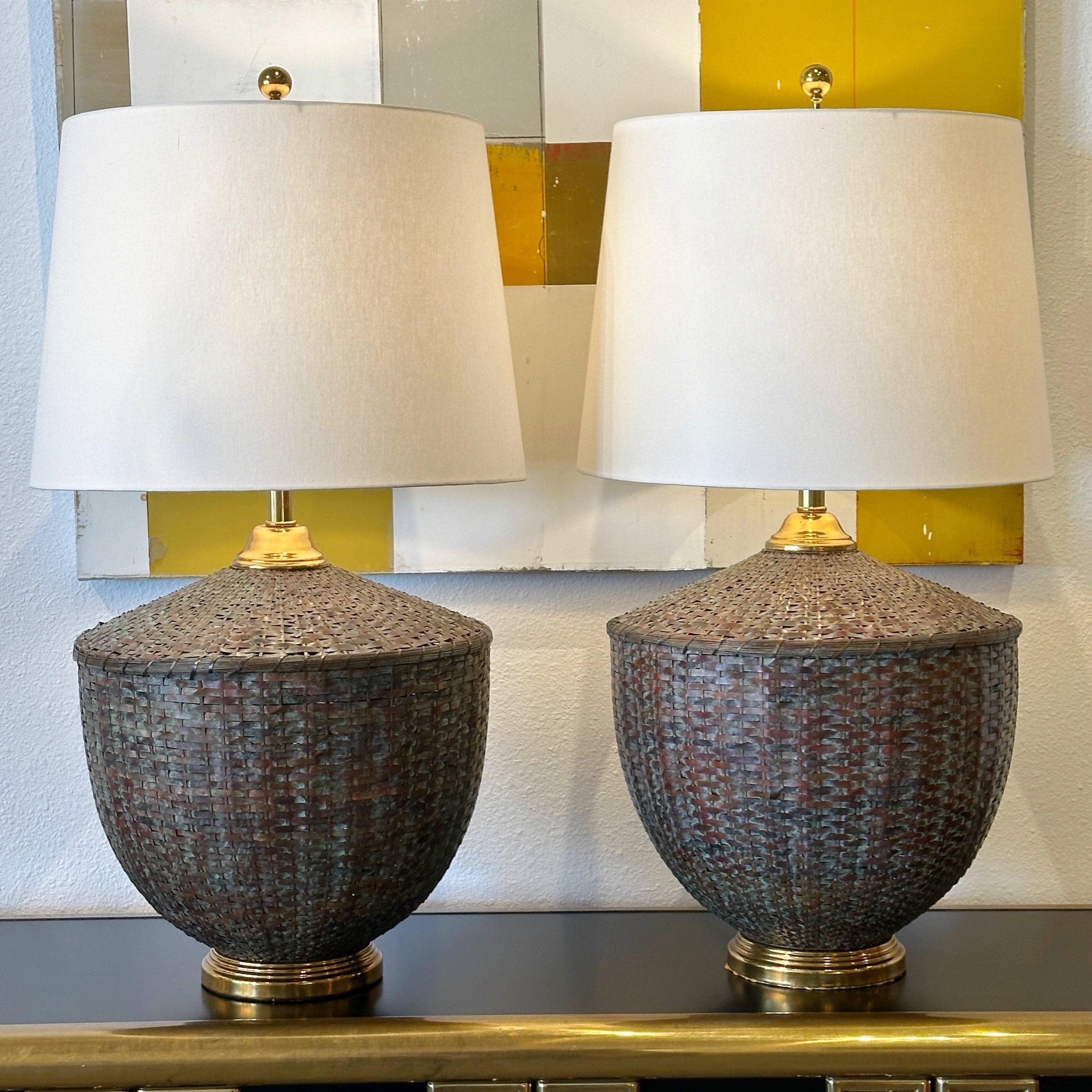 Philippine Maitland Smith Woven Patinated Copper and Brass Table Lamps ca 1970s For Sale
