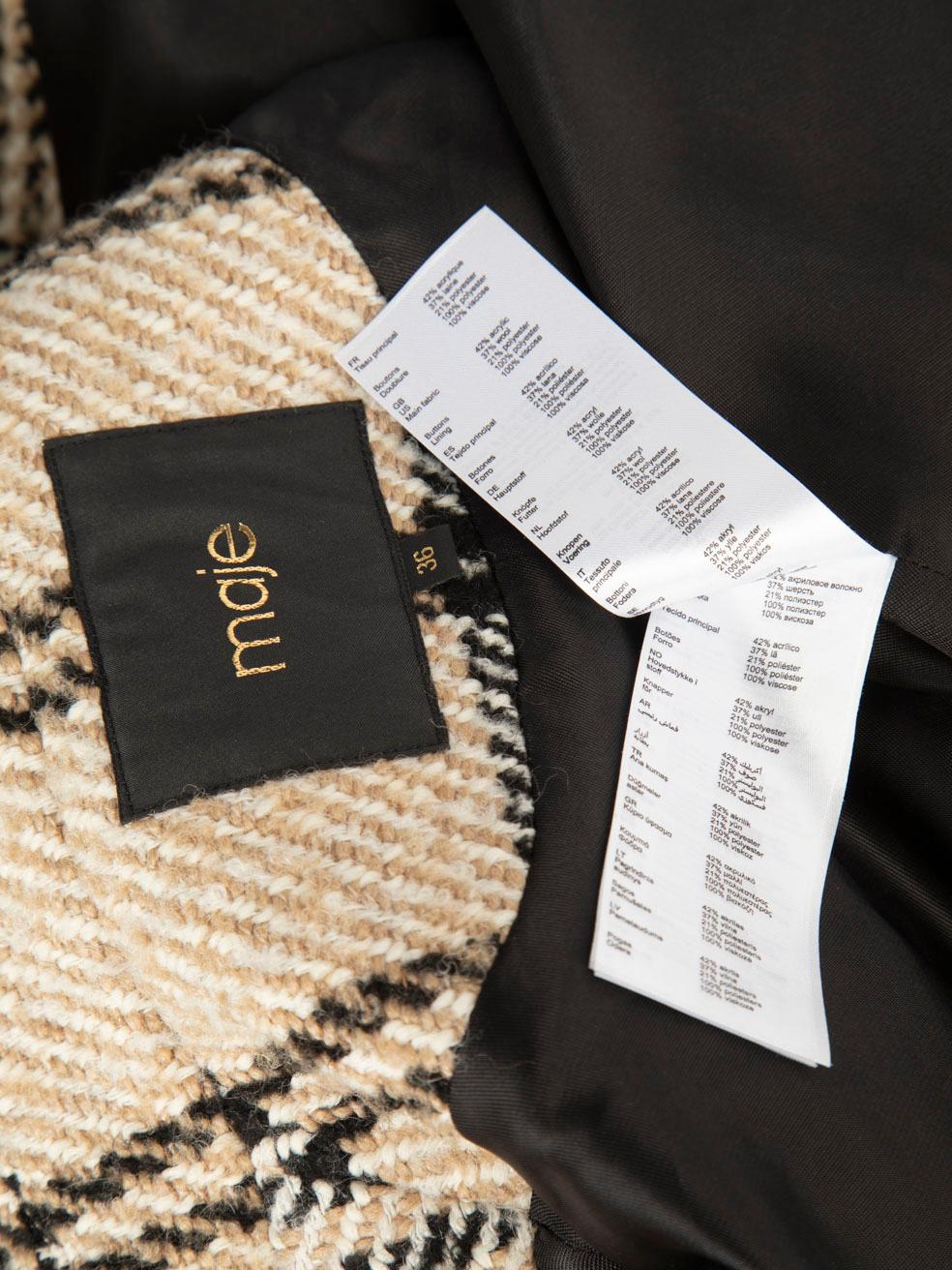 Maje Manteau mi-long à carreaux beige et noir Taille S en vente 1