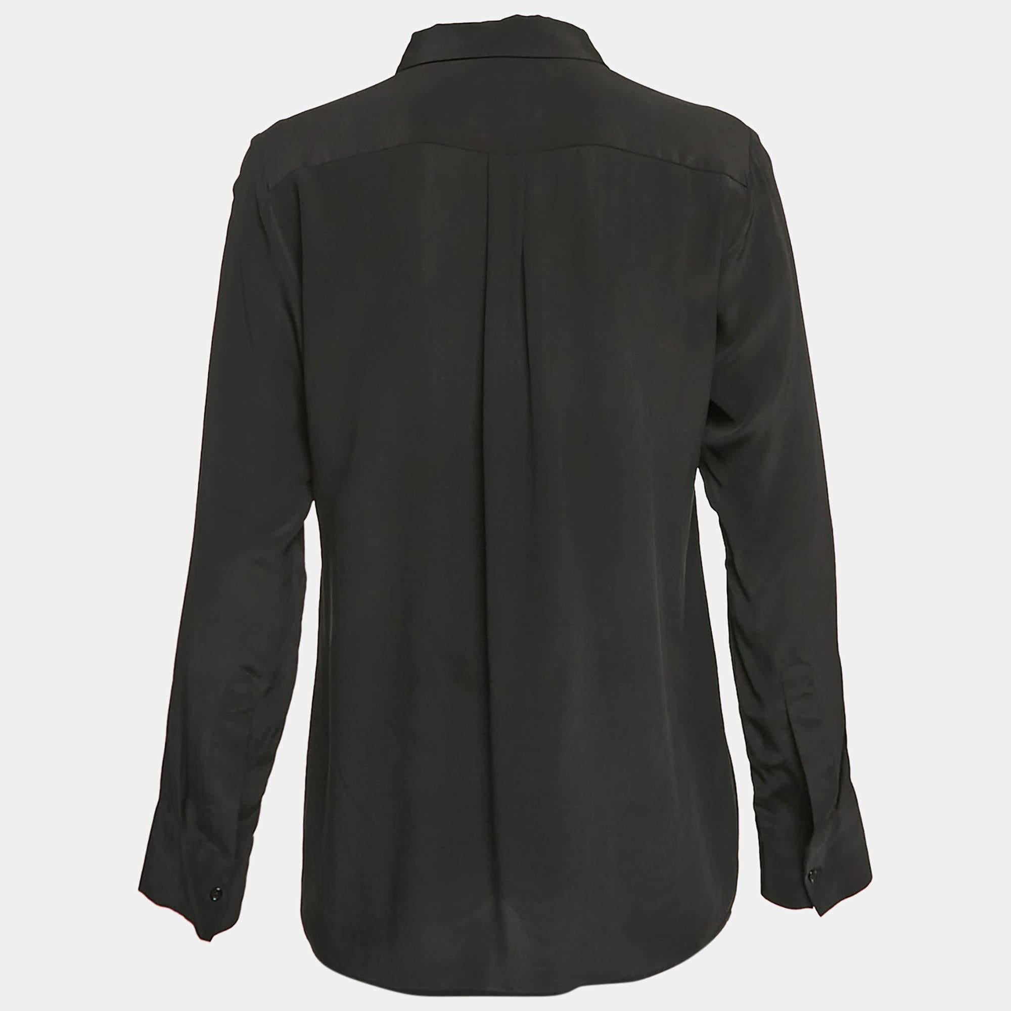 Scopri l'essenza dello stile e del comfort in questa camicia di Maje. Progettato in modo meticoloso  coniuga armoniosamente il lusso con la funzionalità  e questo la rende la scelta migliore per un look alla moda e rilassato.