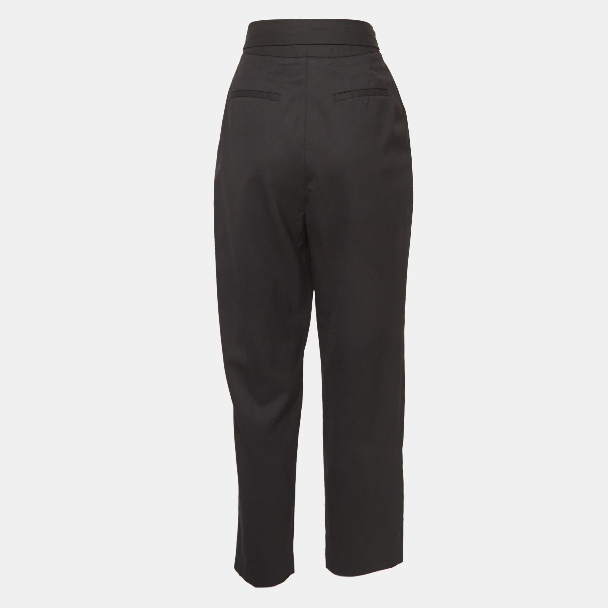 Impeccably tailored pants are a staple in a well-curated wardrobe. These designer trousers are finely sewn to give you the desired look and all-day comfort.