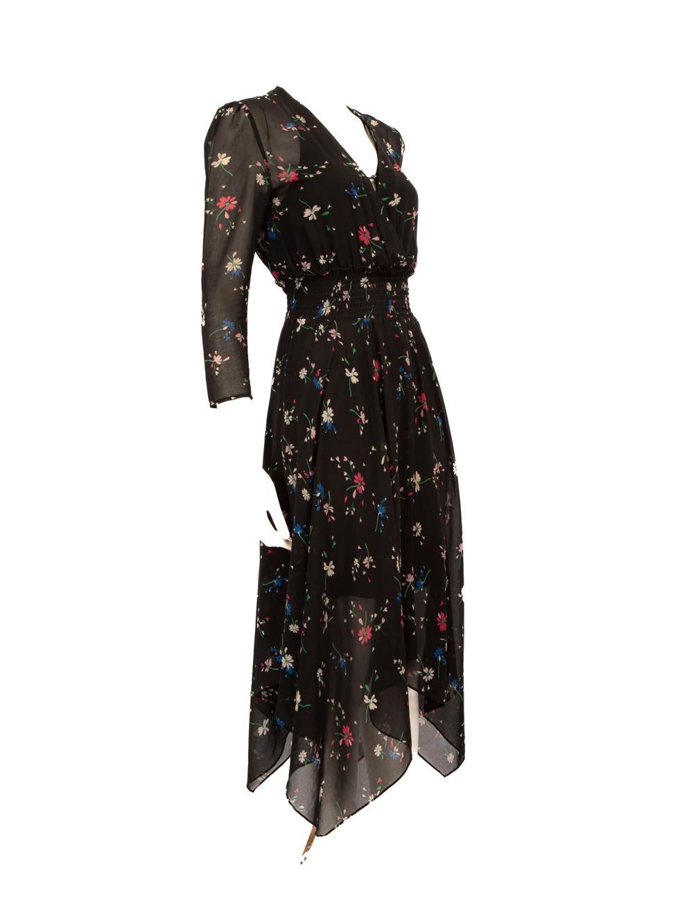 CONDITION is Very good. Minimal wear to dress is evident. Minor discolouration mark on the internal neckline and minimal pull to the weave on the lower left side at the front of the dress on this used Maje designer resale item.
 
 
 
 Details
 
 
