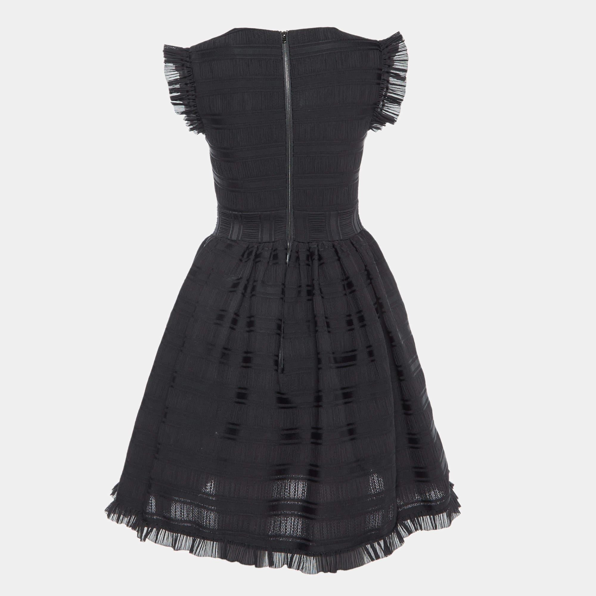 This well made designer dress is a celebration of classic design and enduring style. Meticulous attention to detail and premium materials ensure comfort and a flattering silhouette. Its classic design transcends fashion trends becoming a wardrobe