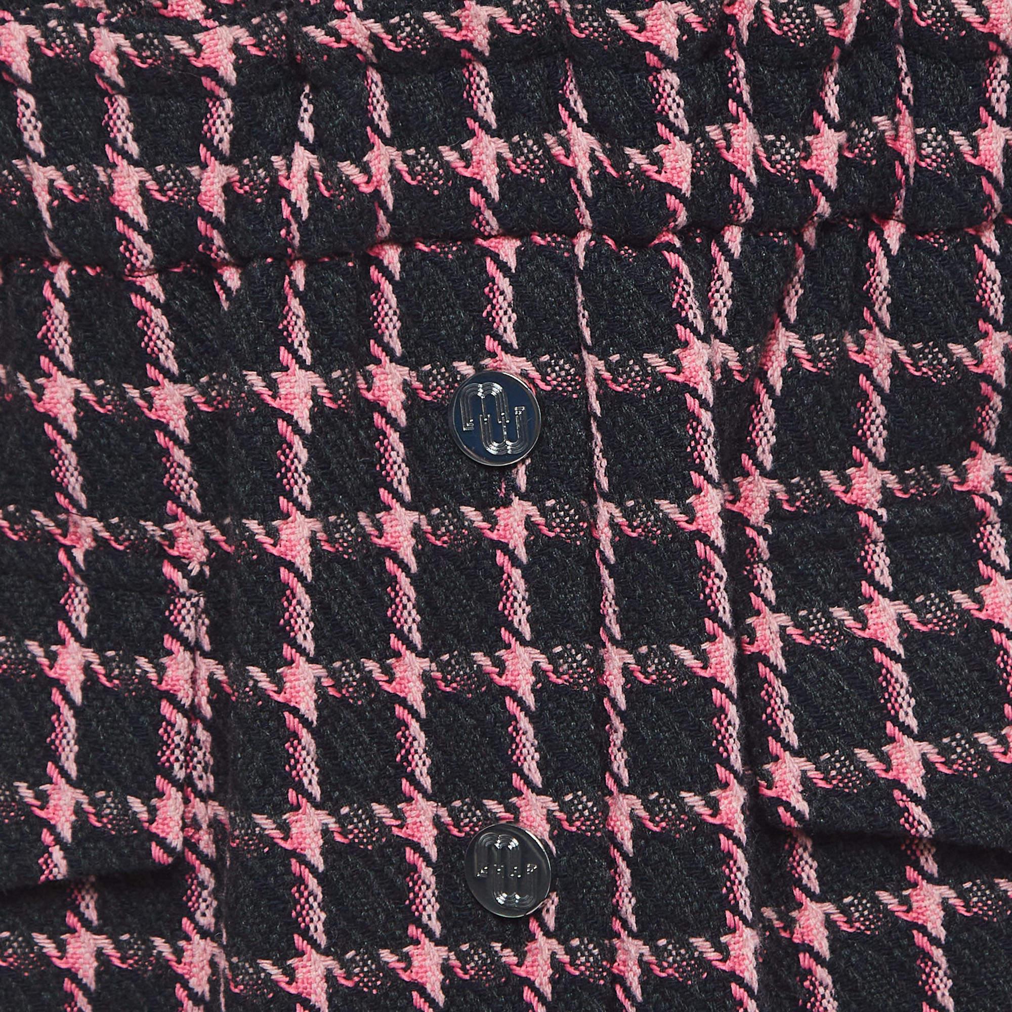 Maje Black/Pink Checked Tweed Plunge V-Neck Mini Dress S In Good Condition For Sale In Dubai, Al Qouz 2