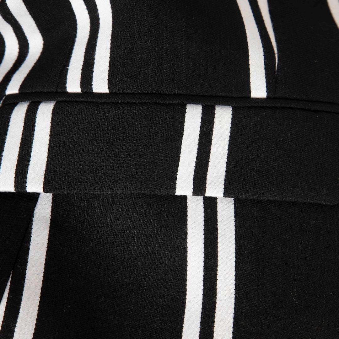 Maje Schwarz-Weiß gestreifter Blazer mit gestreiftem Muster Größe S im Zustand „Neu“ im Angebot in London, GB