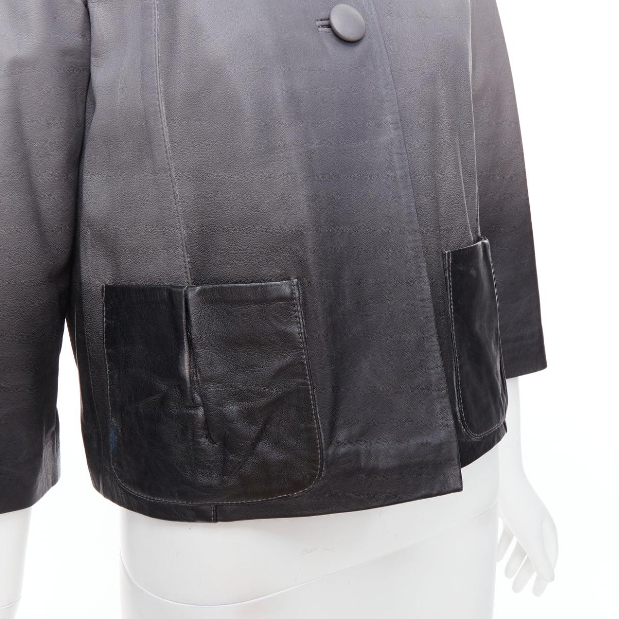 MAJE Bokio grey black ombre lambskin leather flare jacket FR1
Reference: WECN/A00014
Brand: Maje
Model: Bokio
Material: Leather
Color: Grey, Black
Pattern: Solid
Closure: Button
Lining: Black Fabric
Extra Details: Leather wrapped