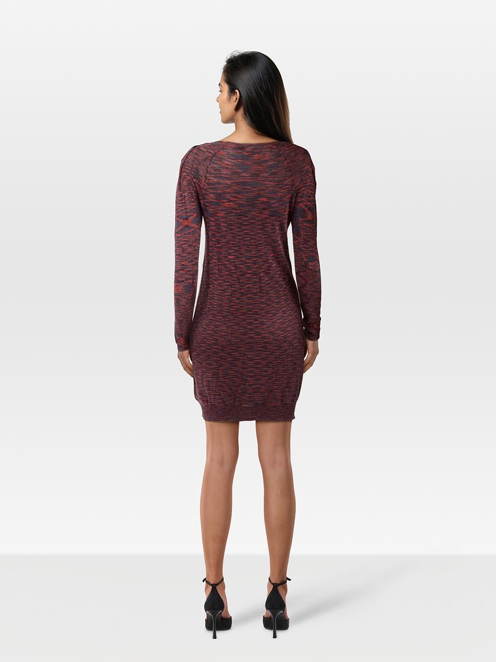 CONDITION ist sehr gut. Kaum sichtbare Abnutzungserscheinungen am Kleid sind bei diesem gebrauchten Maje Designer-Wiederverkaufsartikel zu erkennen.
 

 

 

 Einzelheiten
 

 

 Mehrfarbig
 

 Baumwolle
 

 Strickkleid
 

 Abstraktes Muster
 

