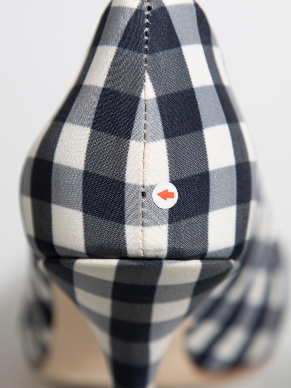 Maje Marineblaue Gingham-Pumps mit Knotendetails Größe IT 39 im Angebot 3