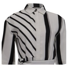Abito camicia a righe con cintura di Maje Ronson in viscosa bianca