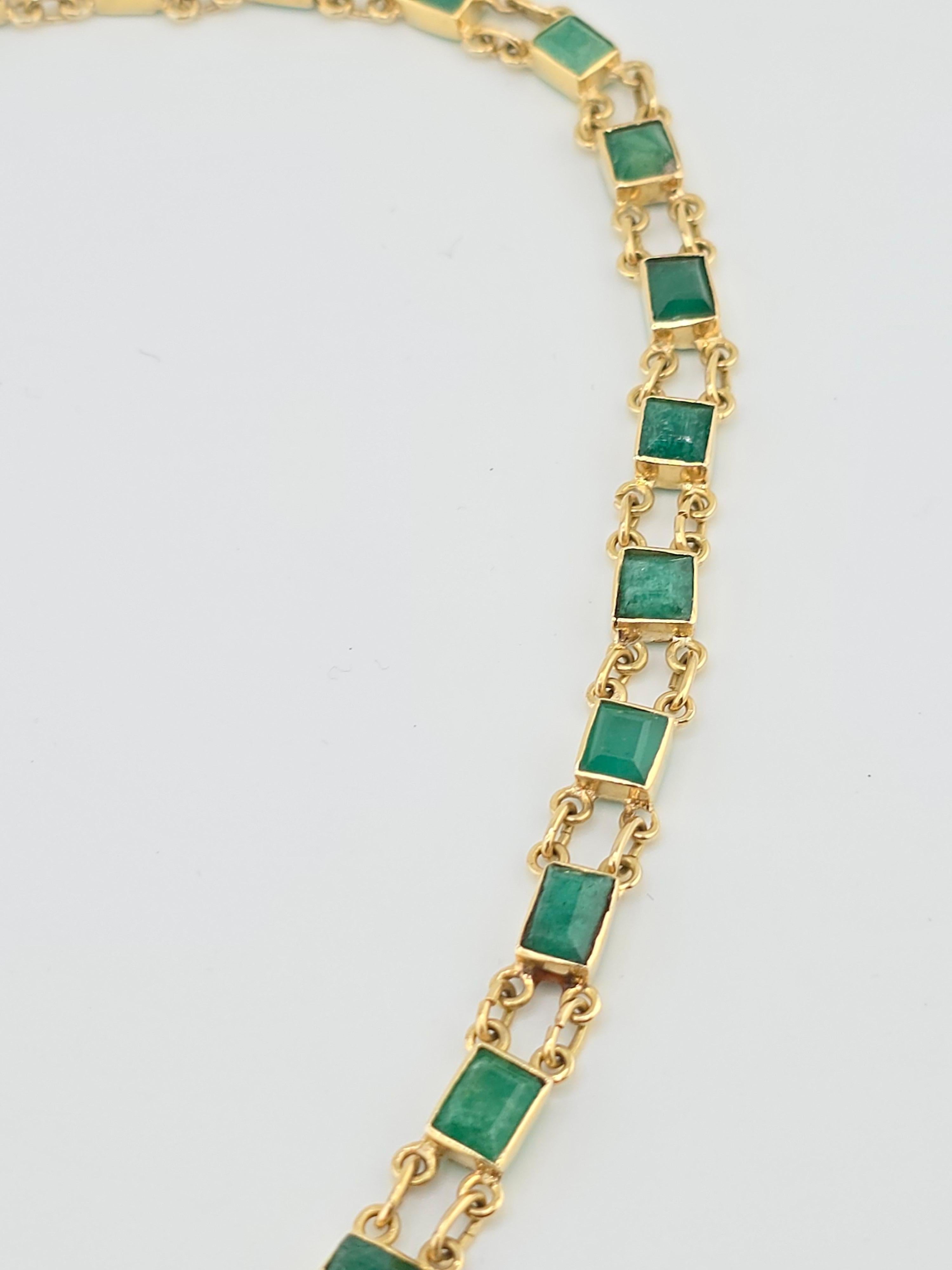 Majestic 14K Yellow Gold & Emerald Necklace 31.74 Grams For Sale 5