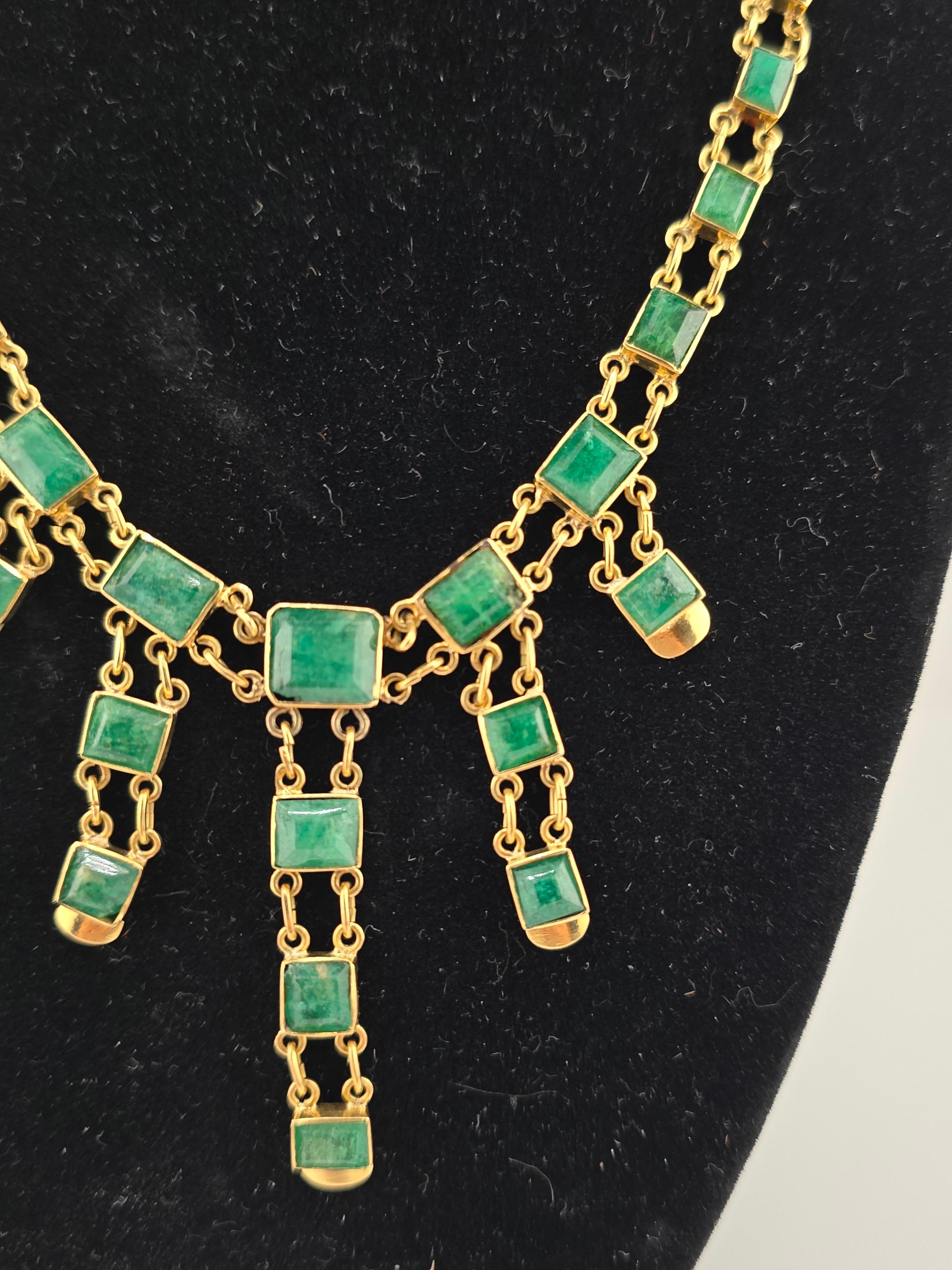 Majestic 14K Yellow Gold & Emerald Necklace 31.74 Grams For Sale 2