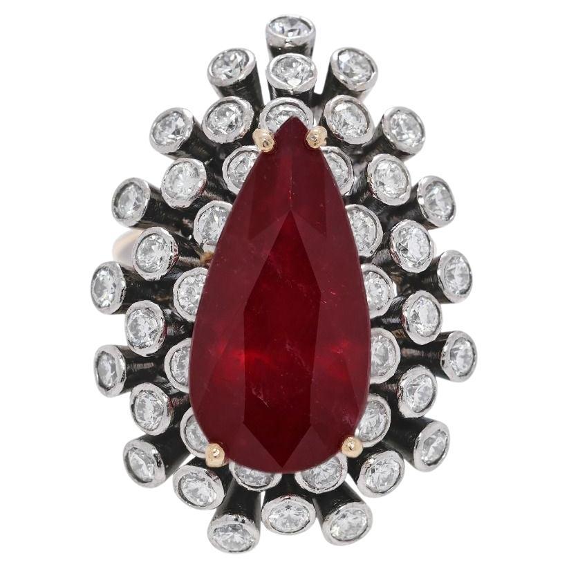 Majestätischer Ring aus 18 Karat zweifarbigem Gold mit 9,61 Karat Rubin und natürlichen Diamanten