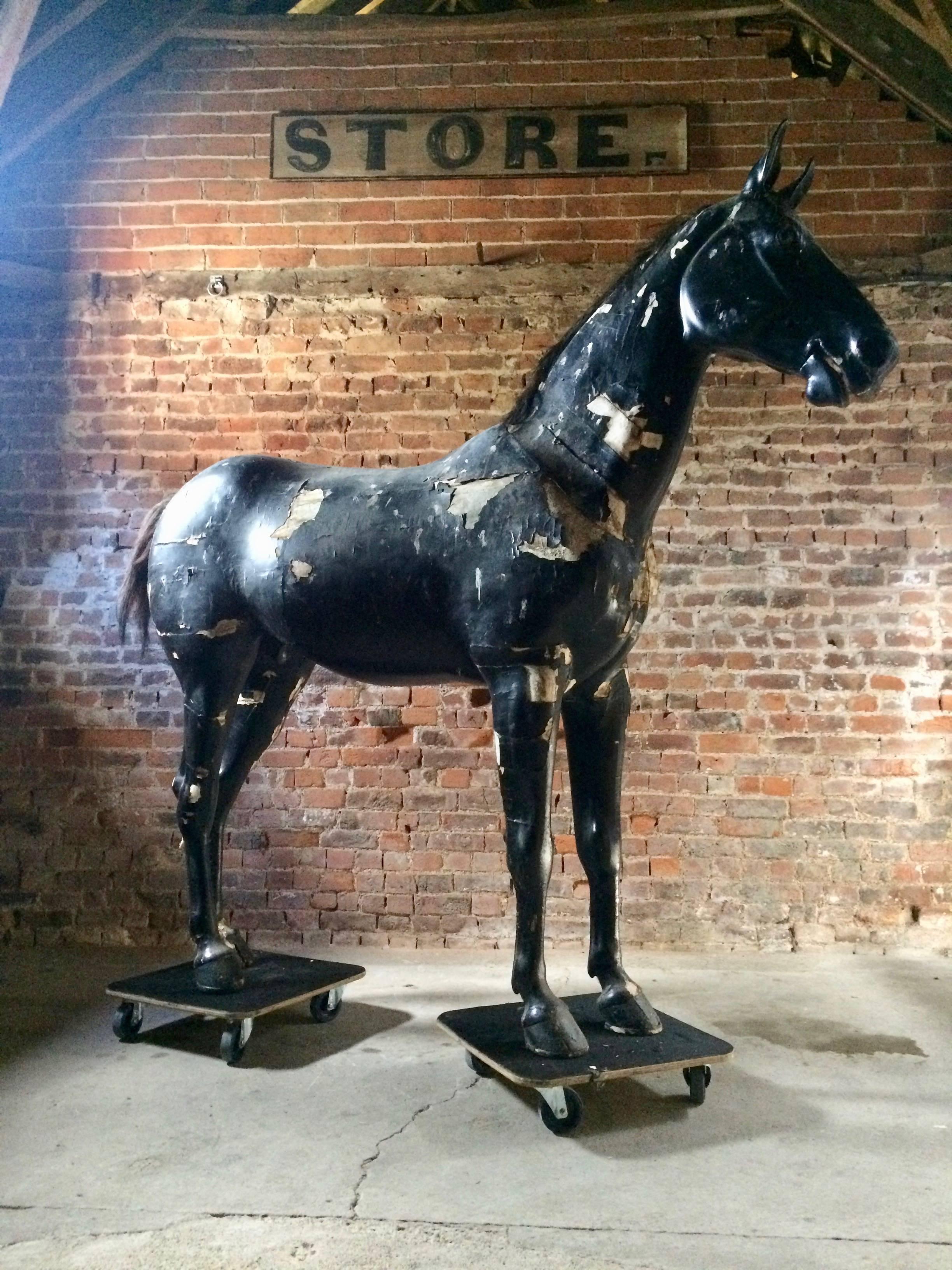 Victorien Majestueux étalage de magasin de chevaux grandeur nature équestre 19ème siècle très grand