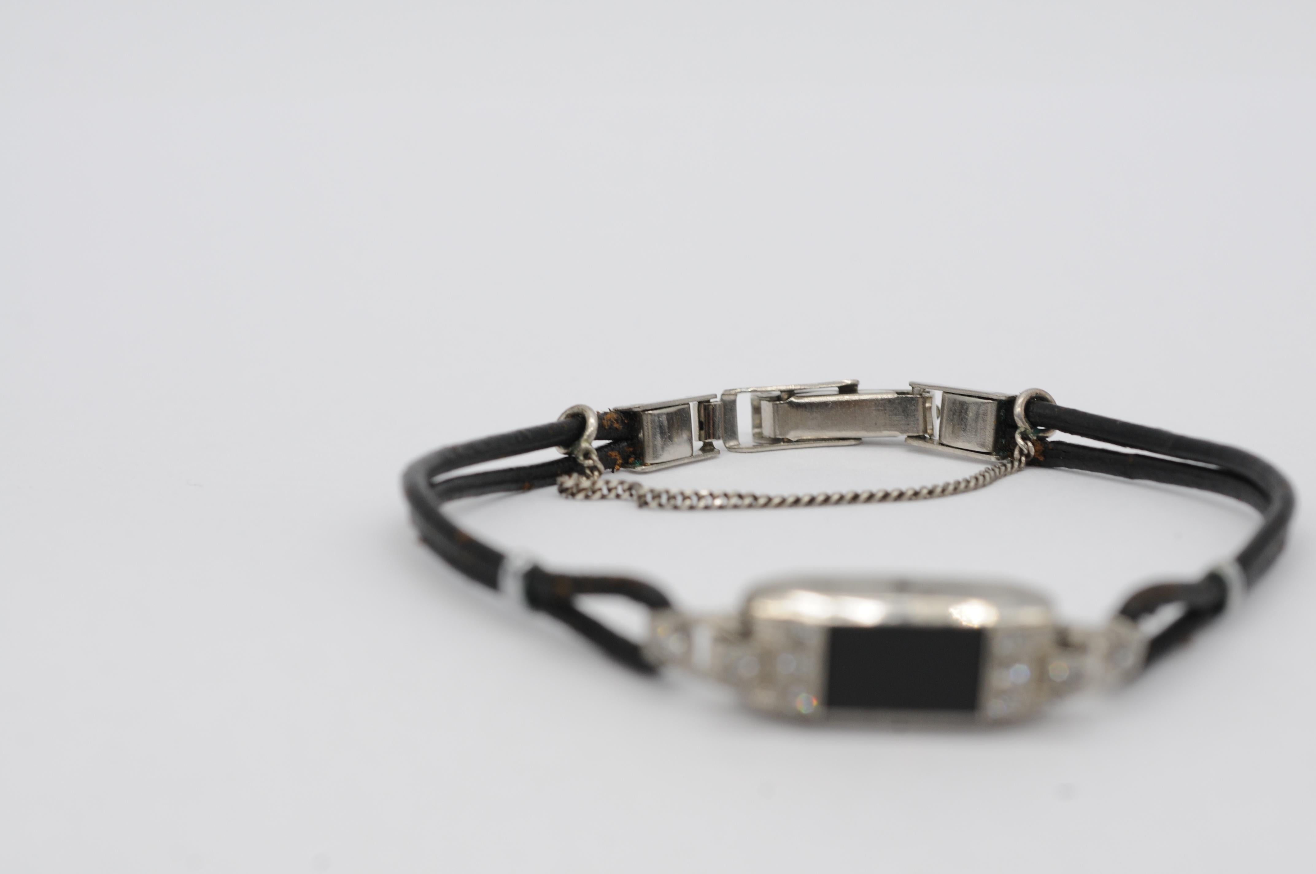 Majestueux bracelet Art déco avec diamants, platine et onyx en vente 7