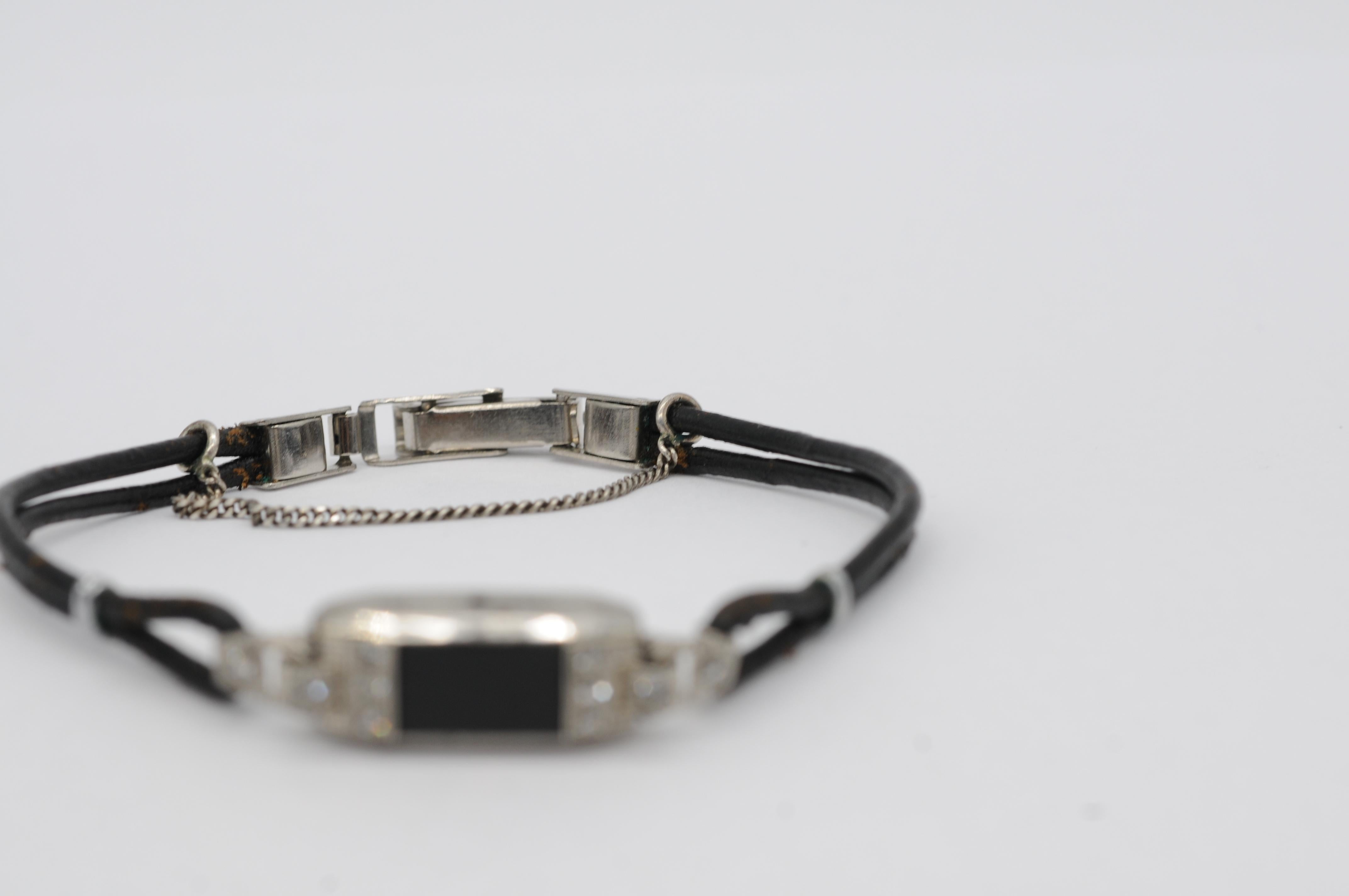 Majestueux bracelet Art déco avec diamants, platine et onyx en vente 8