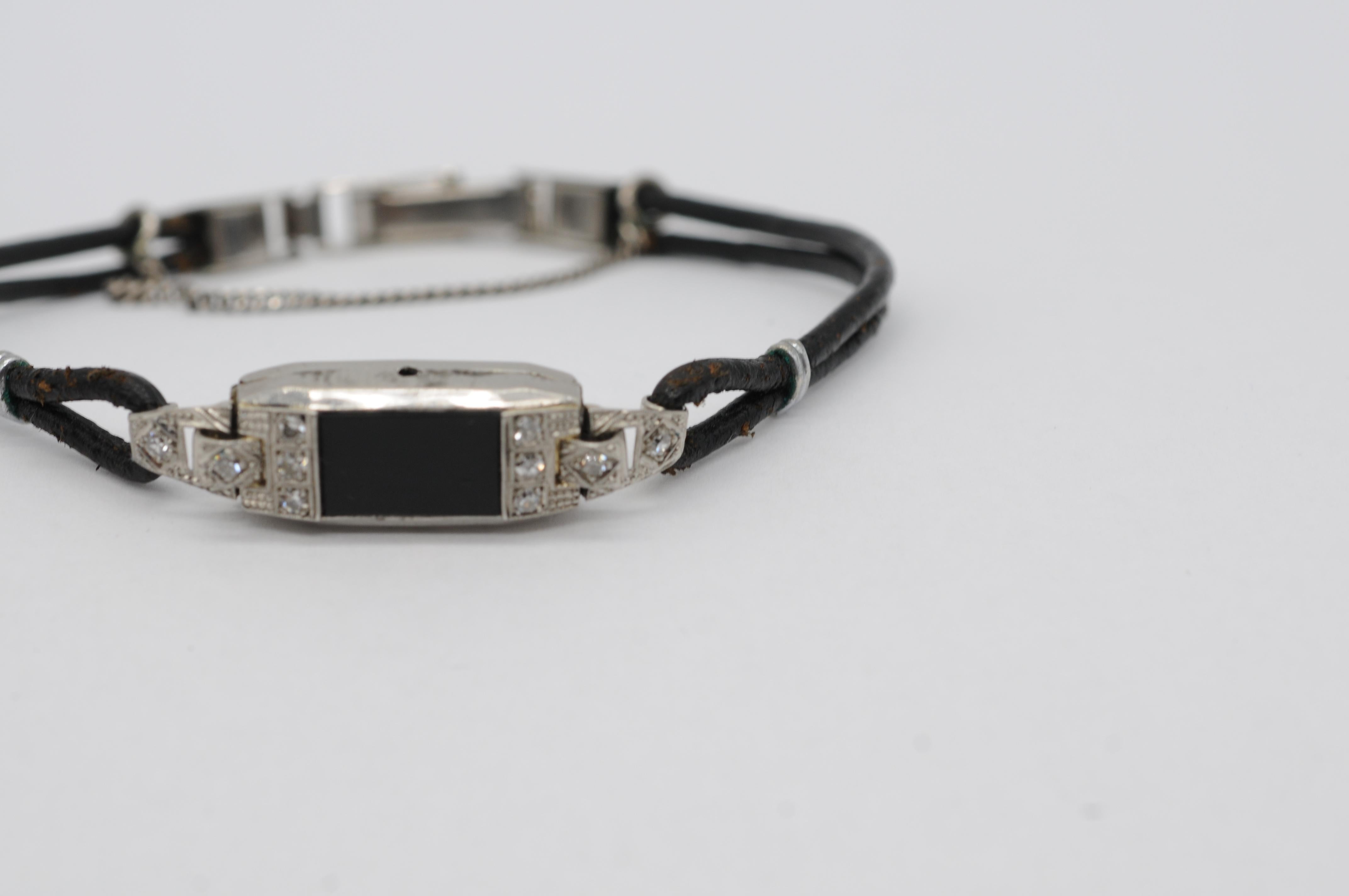 Majestueux bracelet Art déco avec diamants, platine et onyx en vente 10
