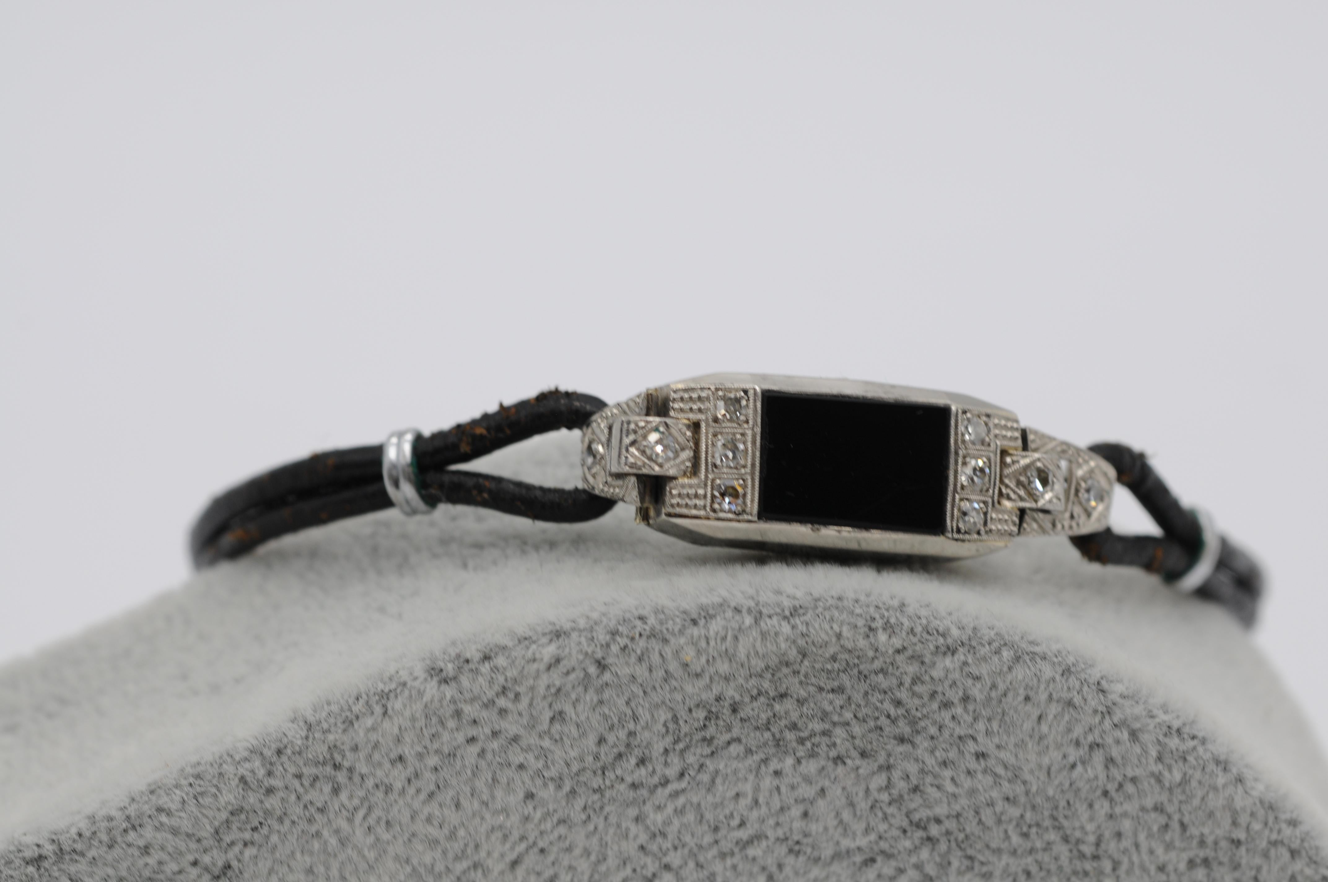 Taille mixte Majestueux bracelet Art déco avec diamants, platine et onyx en vente