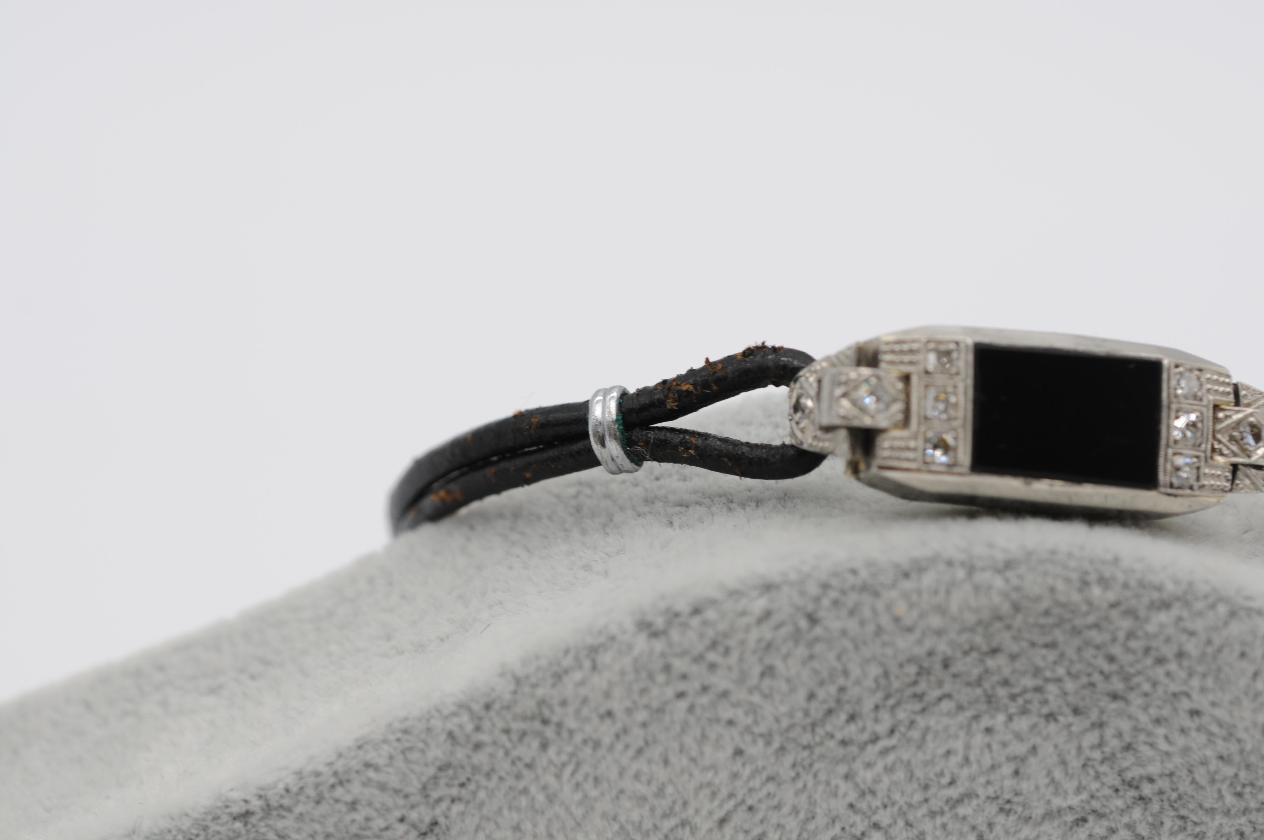 Majestueux bracelet Art déco avec diamants, platine et onyx en vente 2