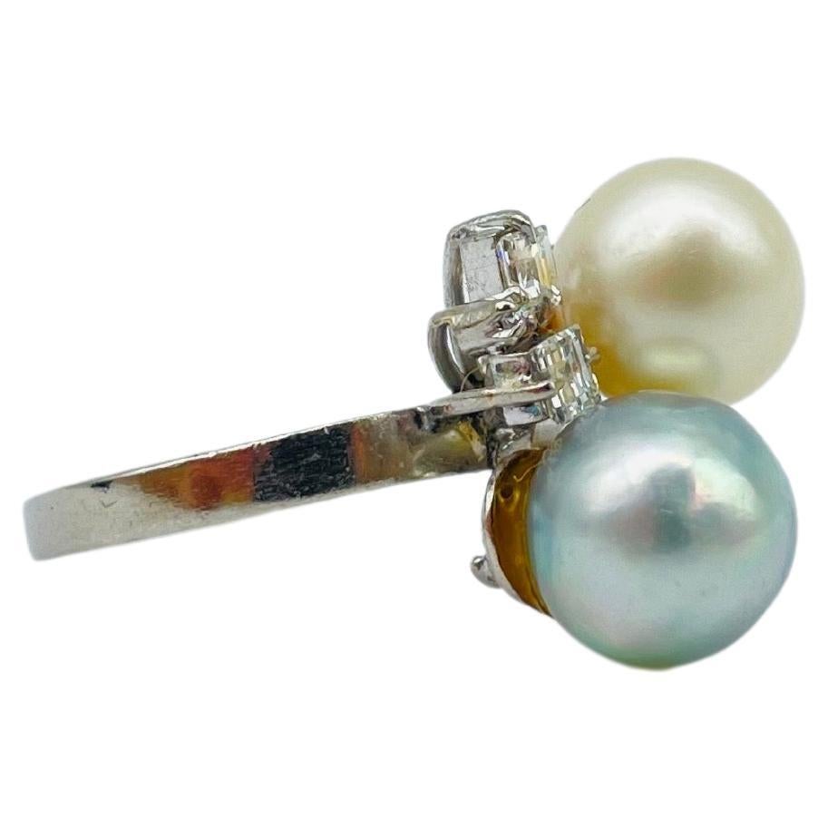 Majestic Baguette Diamond Perls Ring For Sale 5