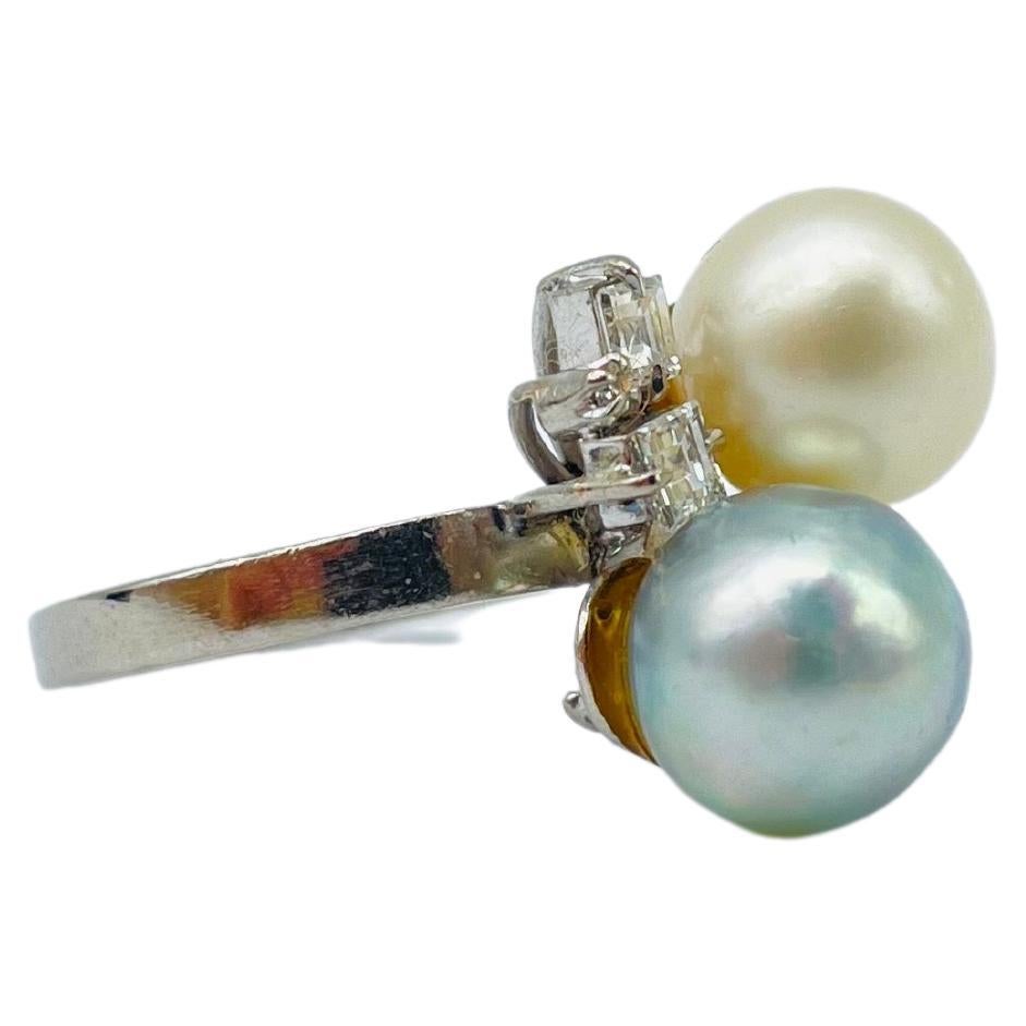 Art Deco Majestic Baguette Diamond Perls Ring For Sale