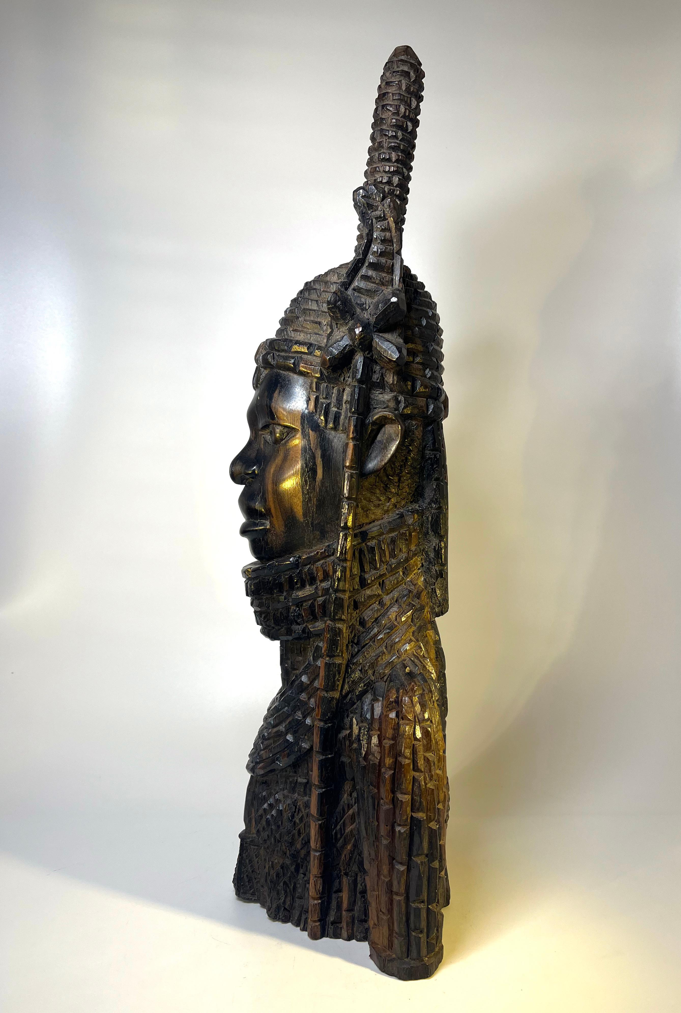 Folk Art Majestic Benin King Oba, Finely Carved Ebony Bust, Nigeria West Africa C1930s For Sale