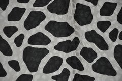 Stampa Majestic nera e grigia  "Sciarpa in seta crepe di chine "Leopardo e tigre