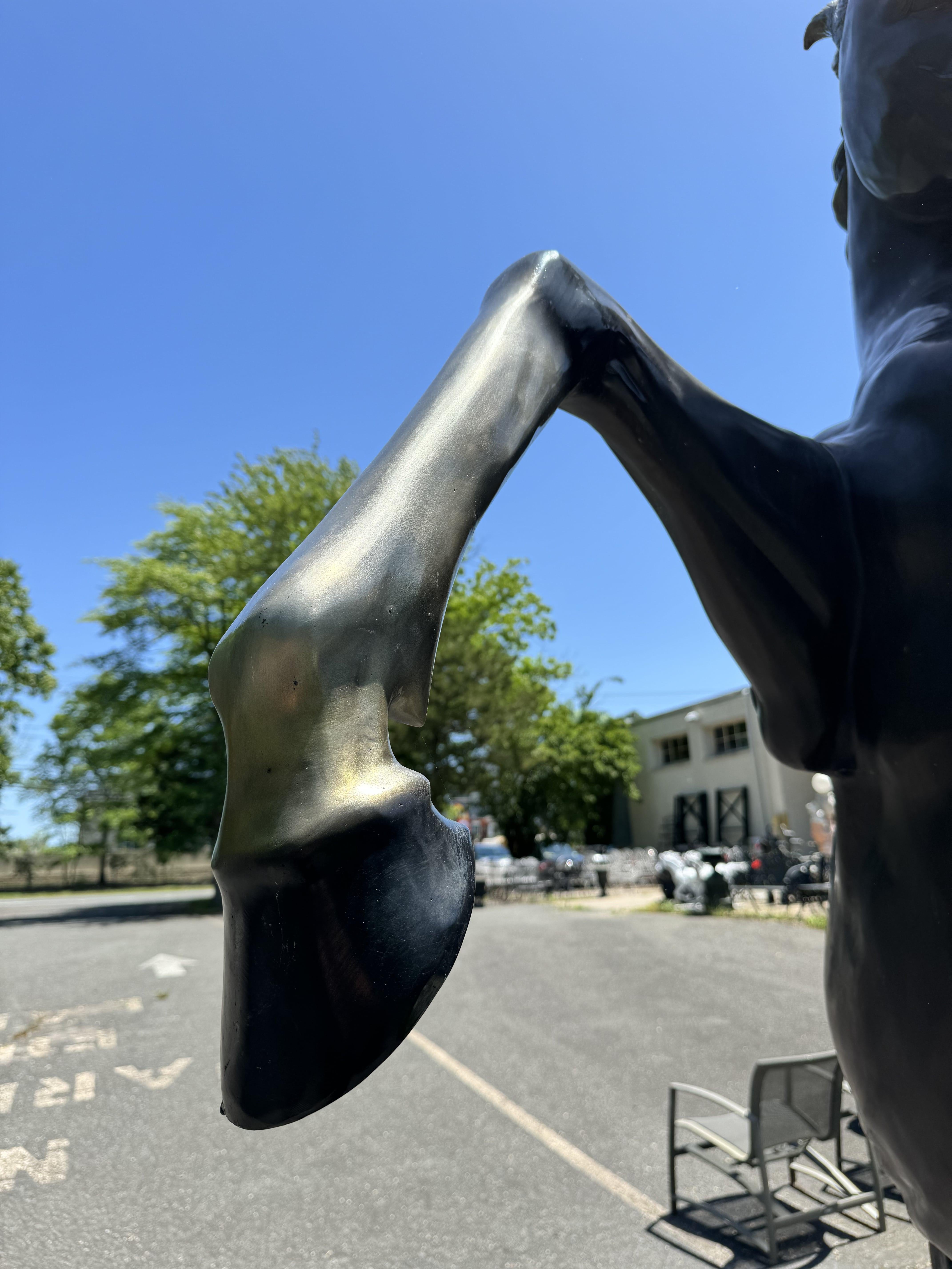 Majestic Bronze Horse Statue In Good Condition For Sale In Brooklyn, NY