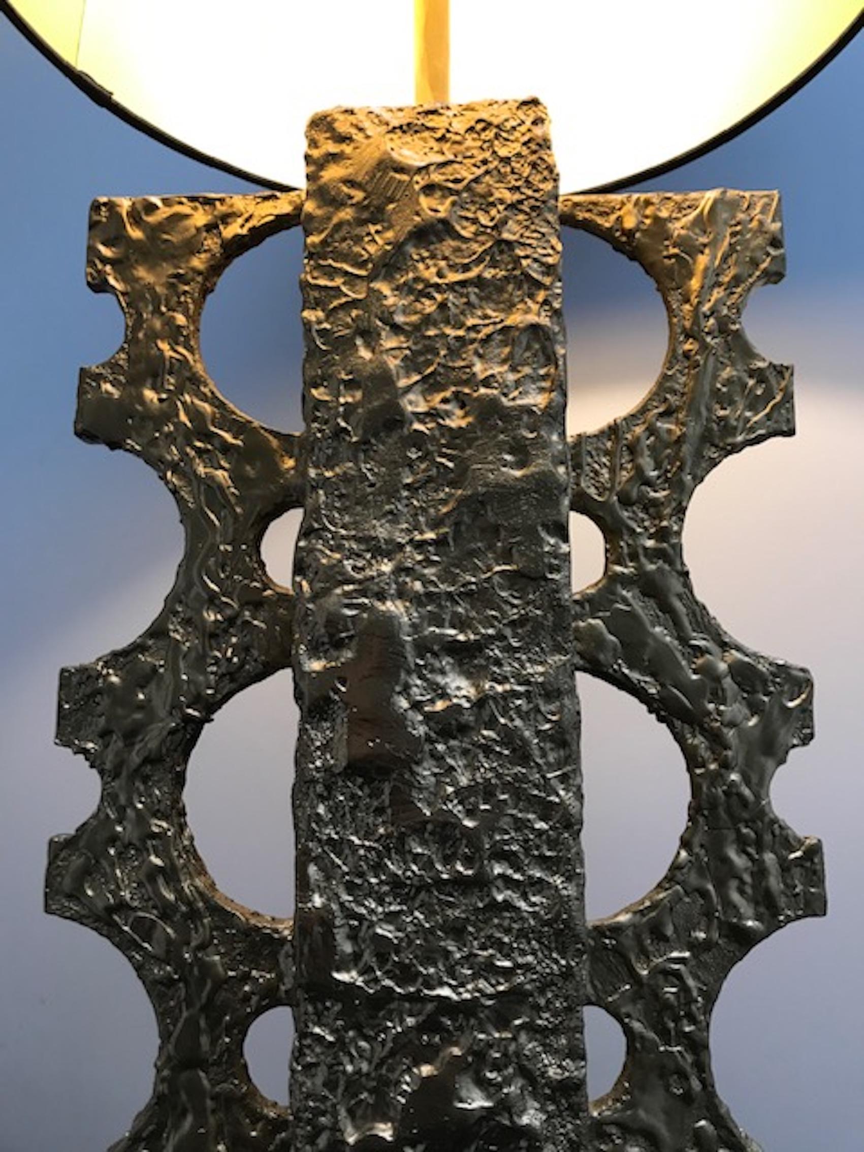 „Majestic“- Einzigartig  Bronze-Tischlampe (21. Jahrhundert und zeitgenössisch) im Angebot