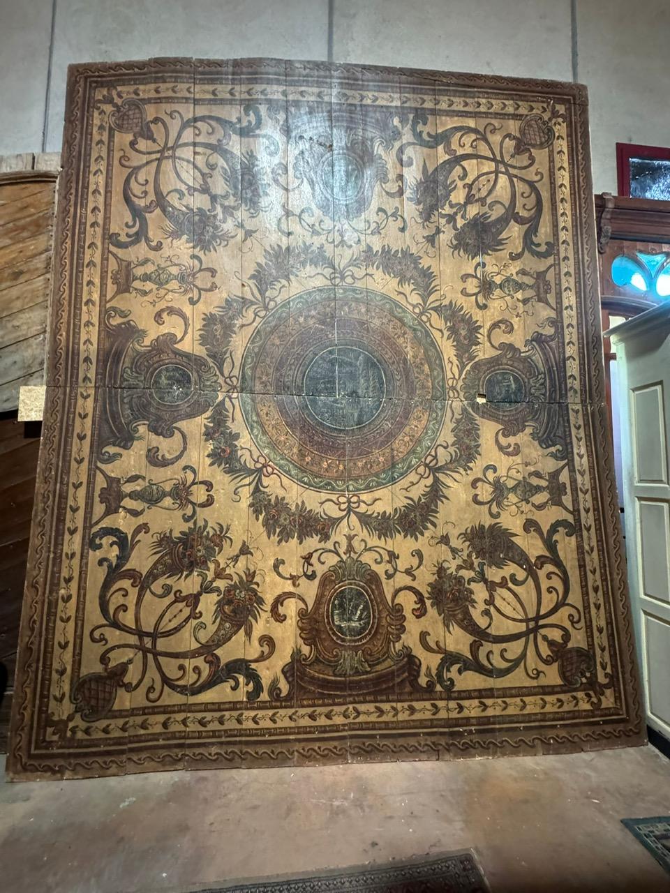 Majestic ceiling with lacquered and painted wooden planks, Italy For Sale 2