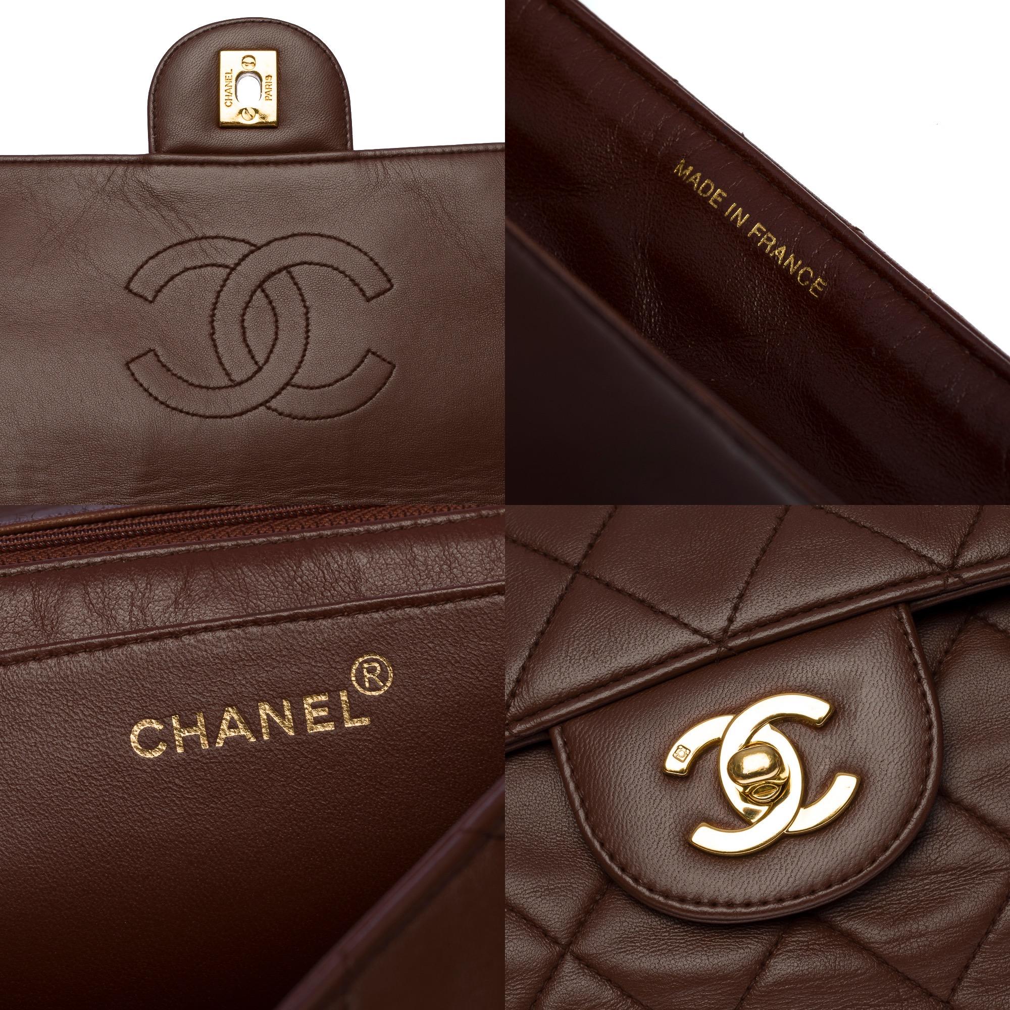 Sac à rabat géant Timeless/Classic de Chanel en cuir matelassé marron, GHW en vente 1