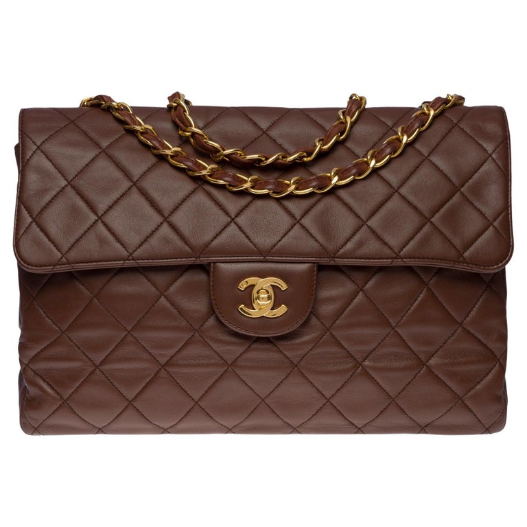 Majestic Chanel Timeless/Classic jumbo flap bag in brown quilted