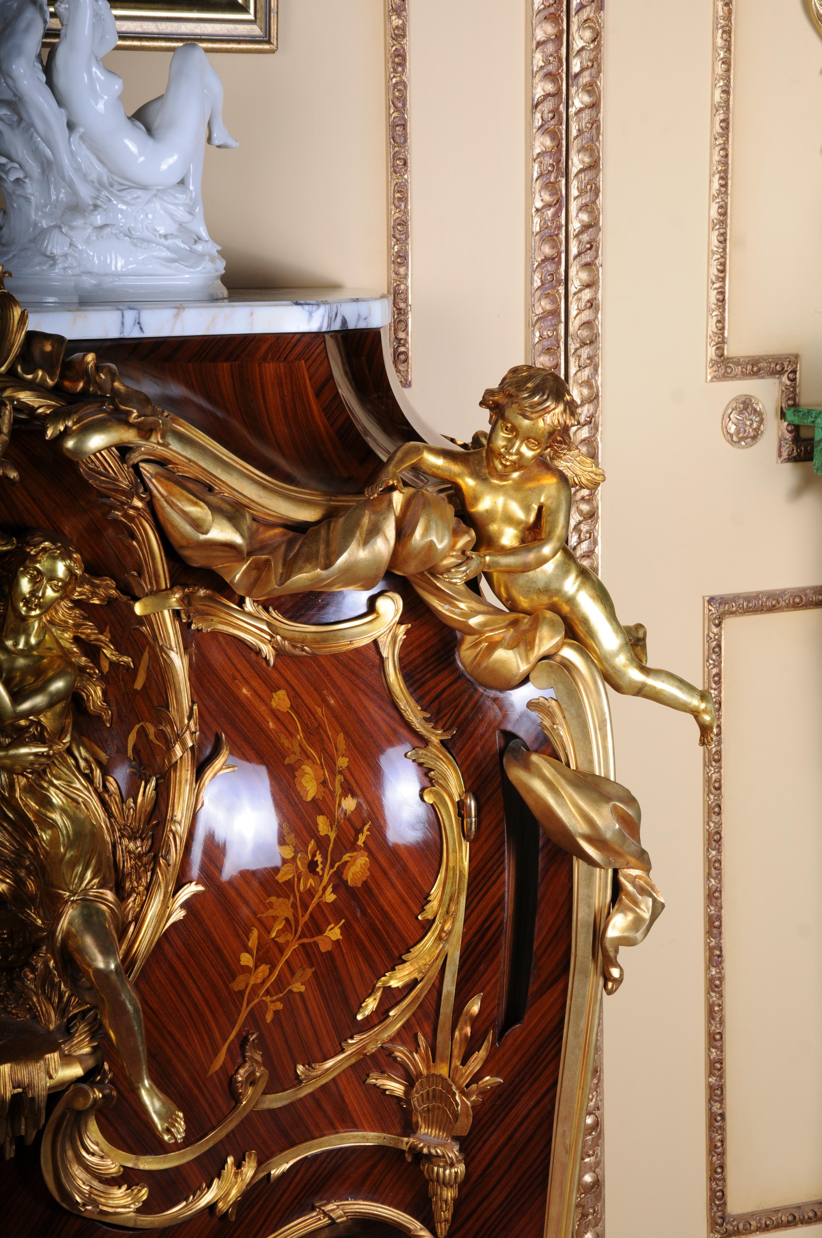 Commode majestueuse designée par Francois Linke & Leon Massagé, Paris Bon état - En vente à Berlin, DE