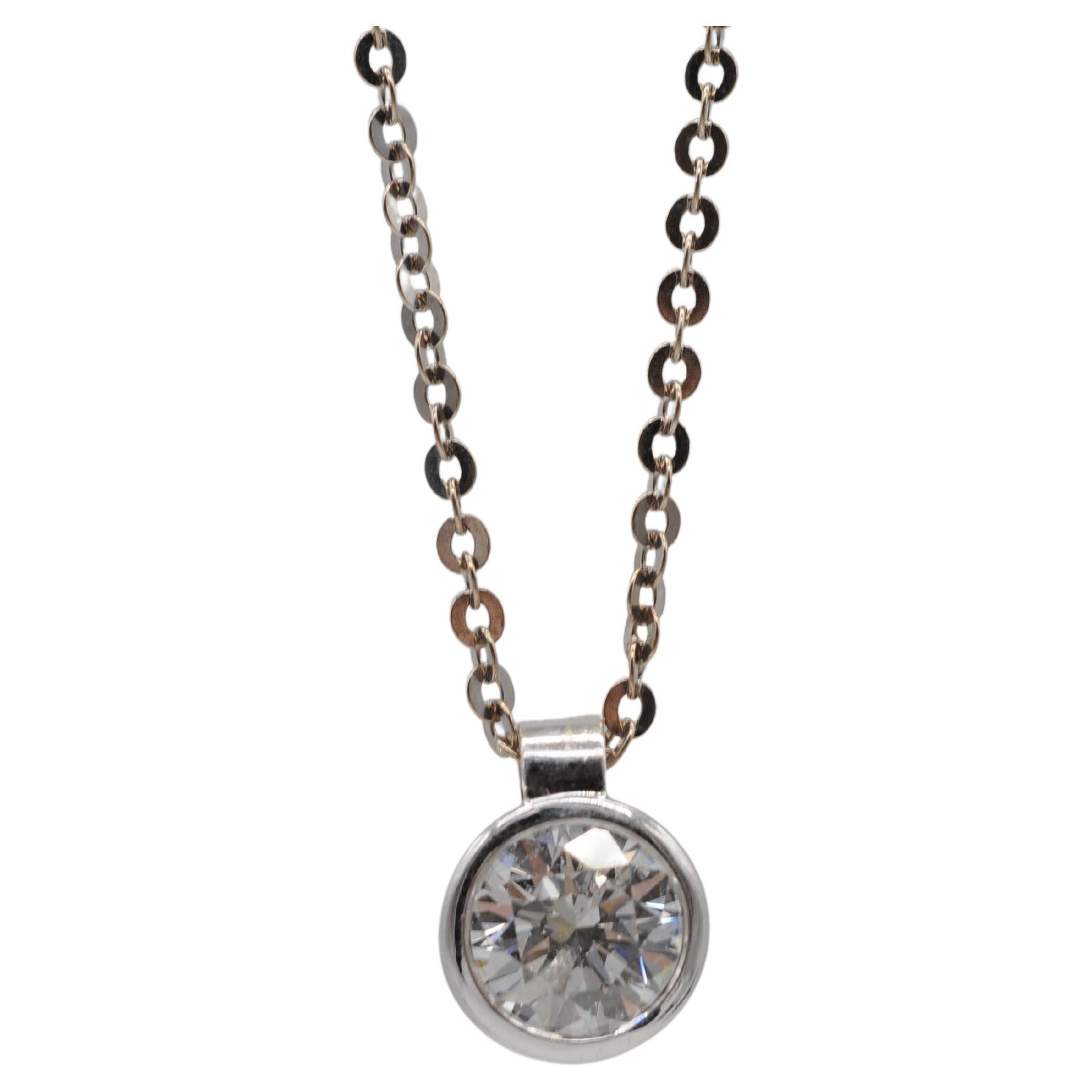 Women's or Men's  Diamond ca:1.5ct necklace in 18k whitegold For Sale
