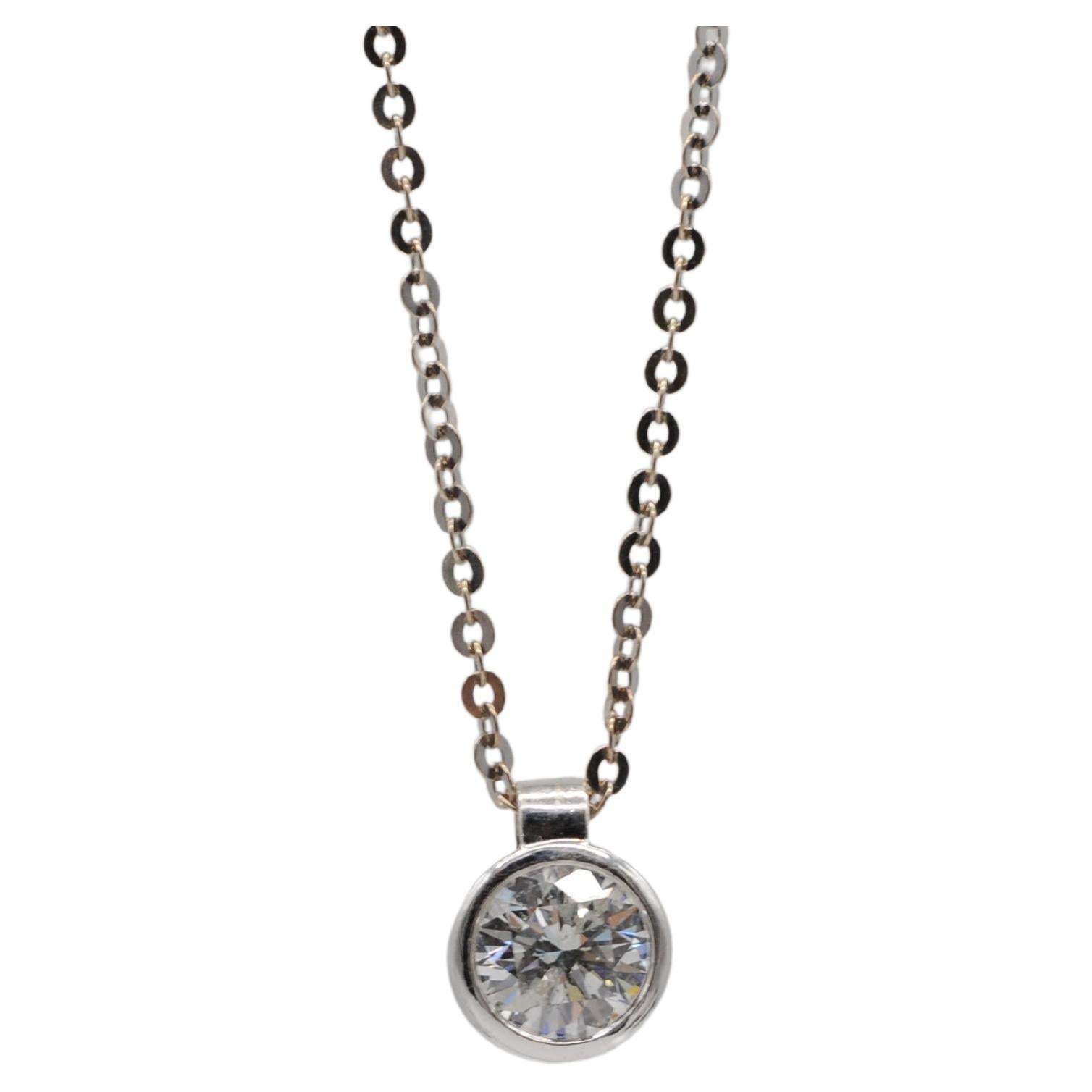  Diamond ca:1.5ct necklace in 18k whitegold
