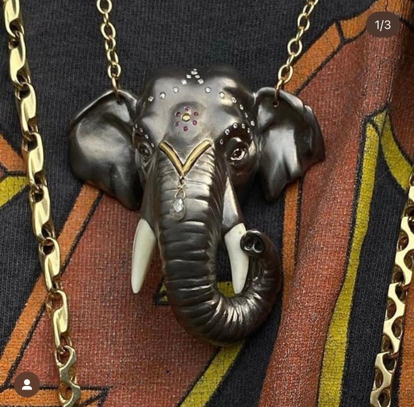 Contemporary Majestic elephant necklace For Sale