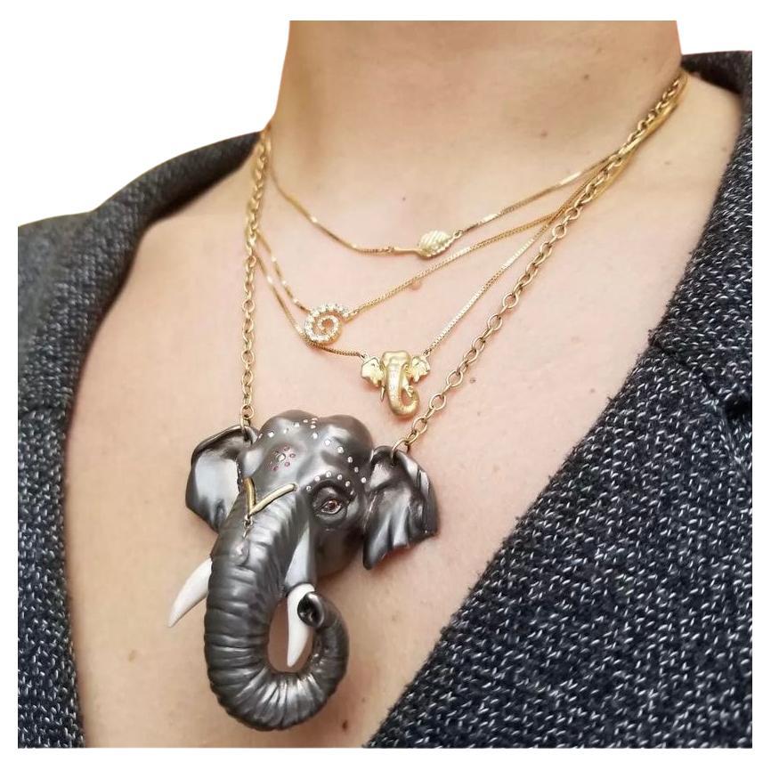 Majestic elephant necklace For Sale