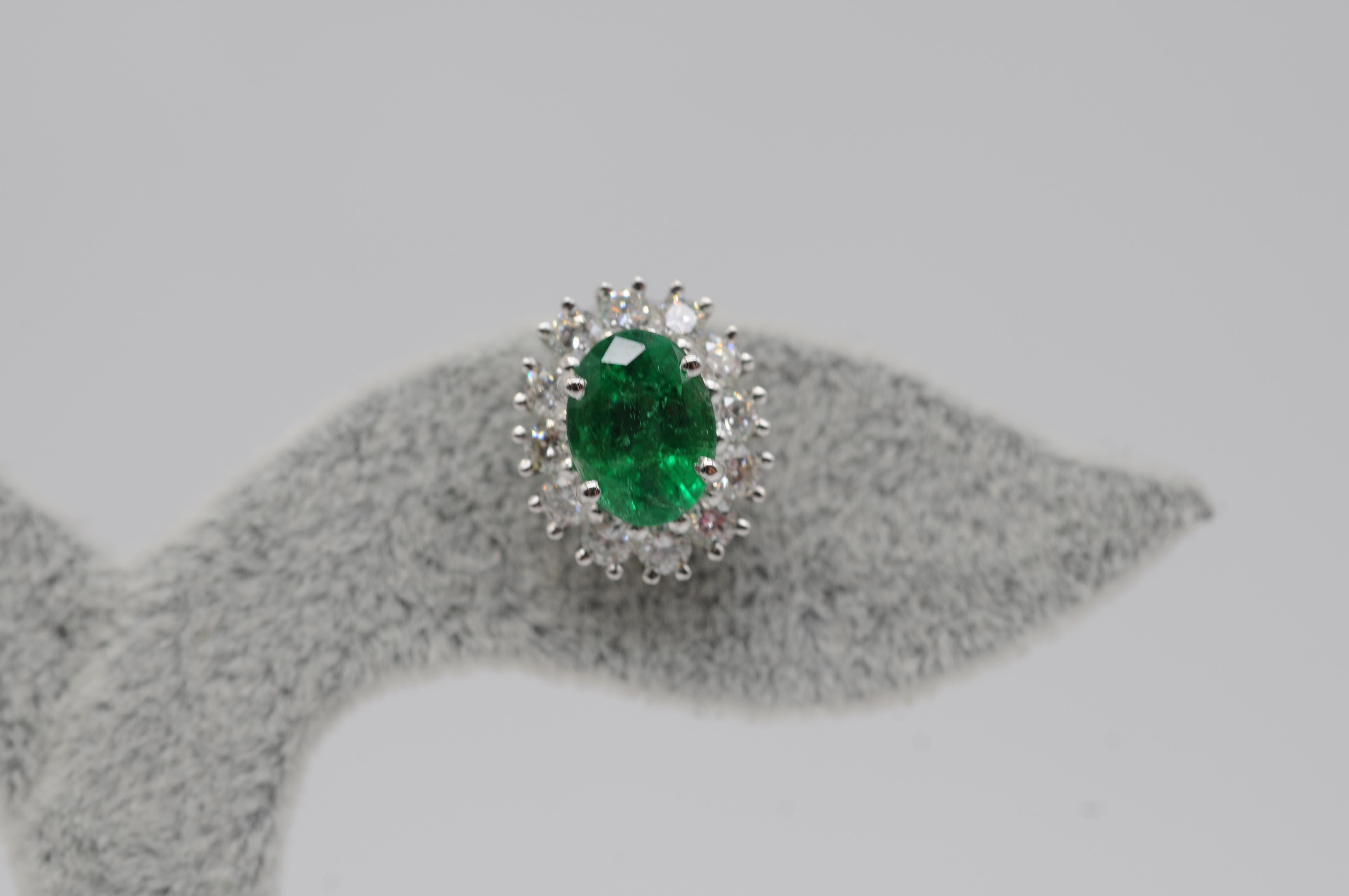 Oval Cut Majestic Emerald diamond earring (clip) in 18k white gold For Sale