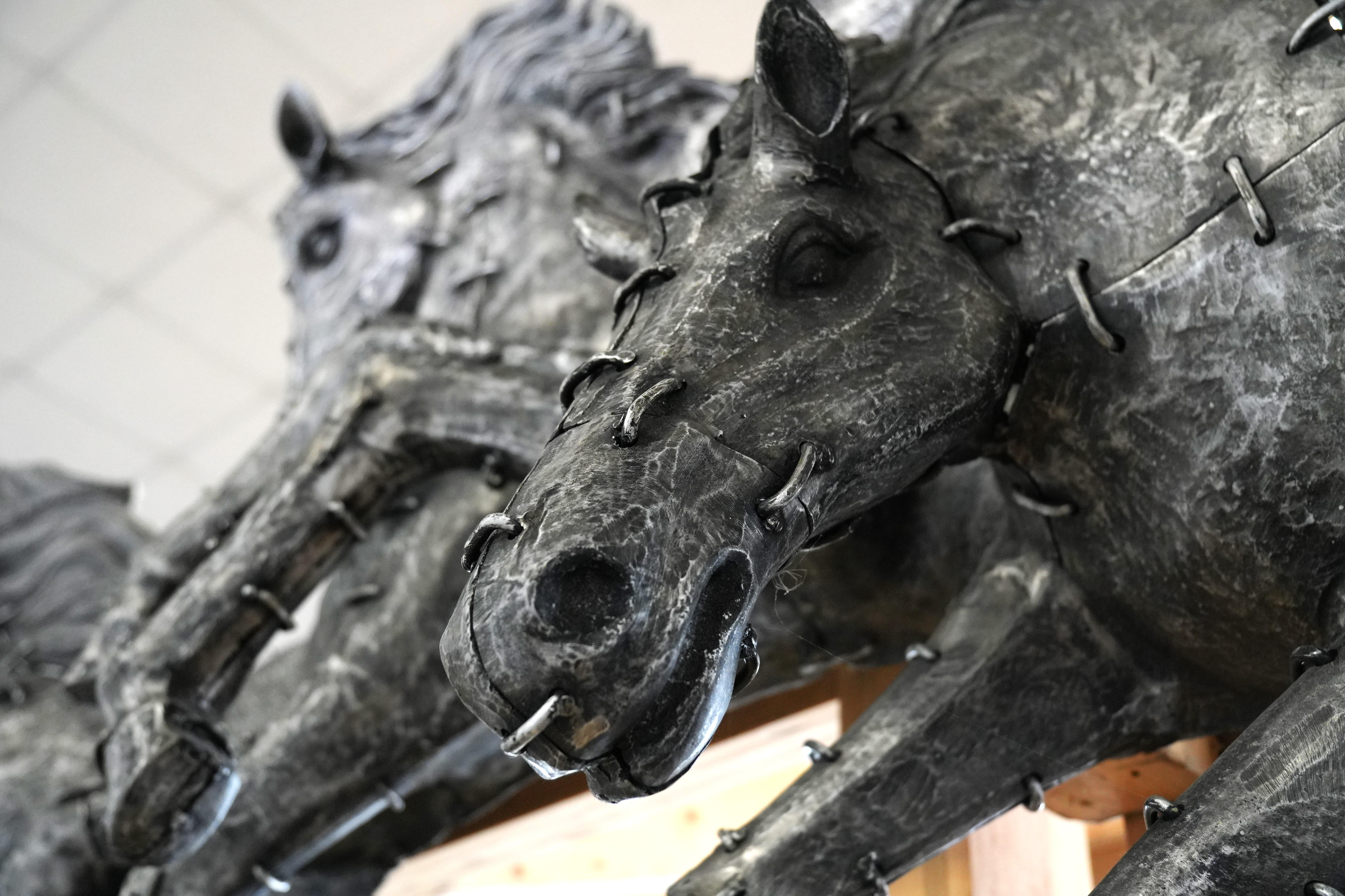 Majestic Galloping Horses Wall Sculpture - Burnished Cast Aluminum Statement Pie For Sale 2