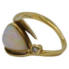 Retro majestic German master goldsmith 18k gold ring with diamond 