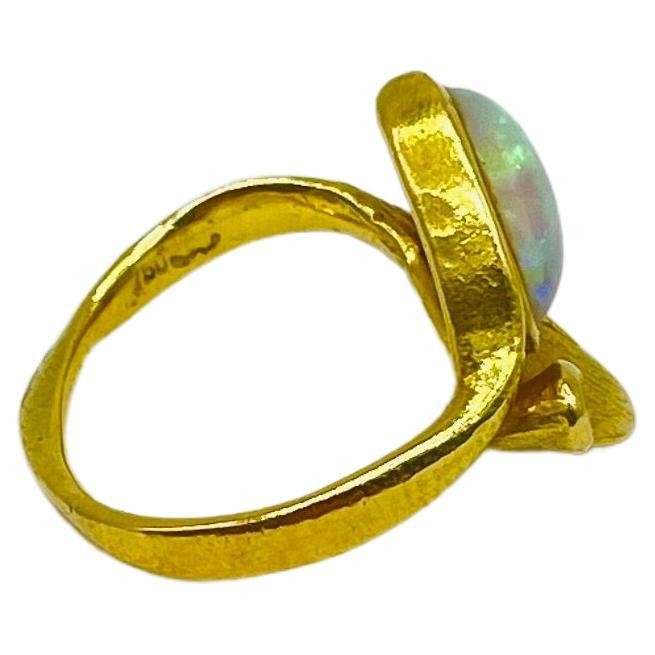 majestic German master goldsmith 18k gold ring with diamond  For Sale 5